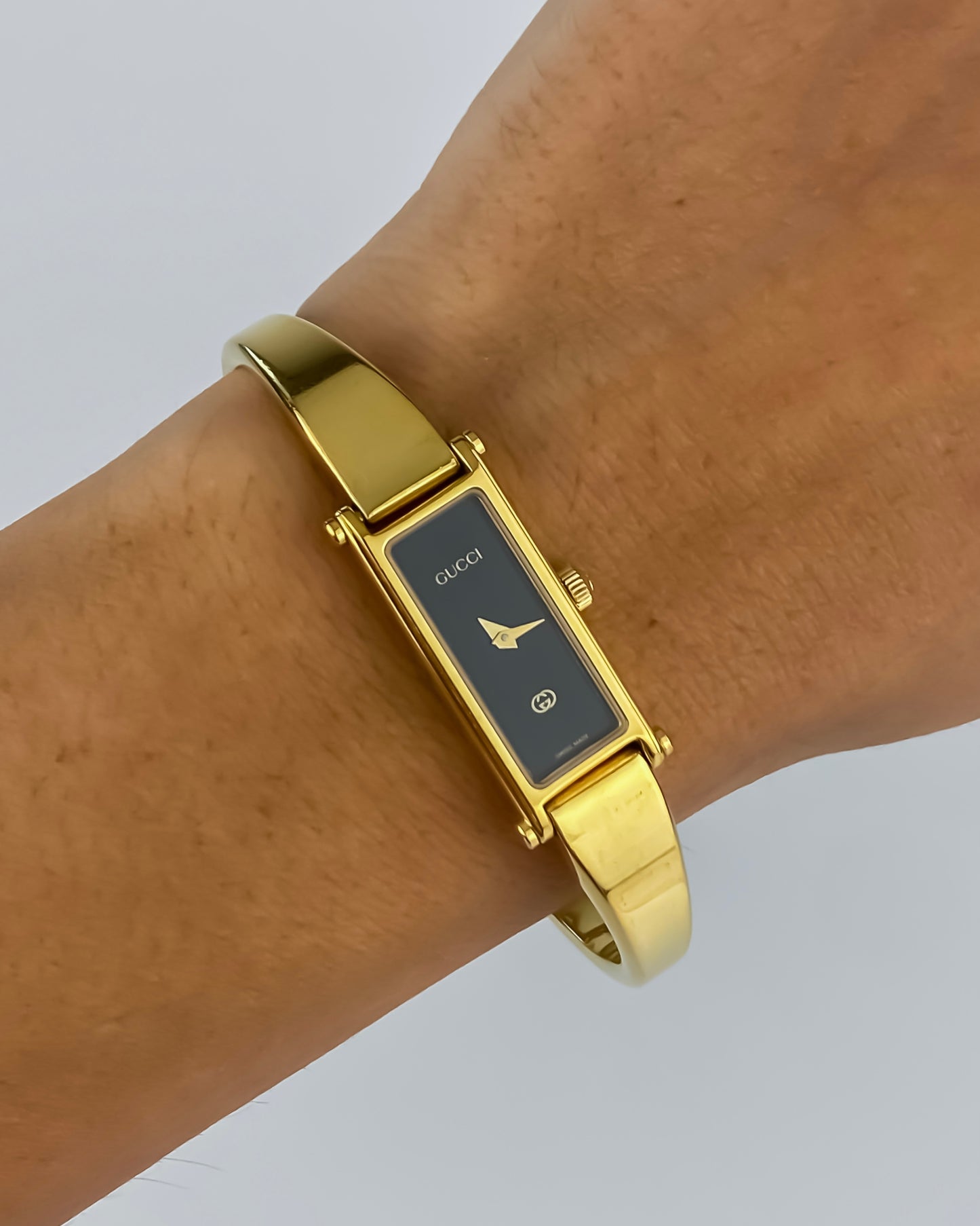 Gucci Vintage Watch Gold 1500L Black Dial
