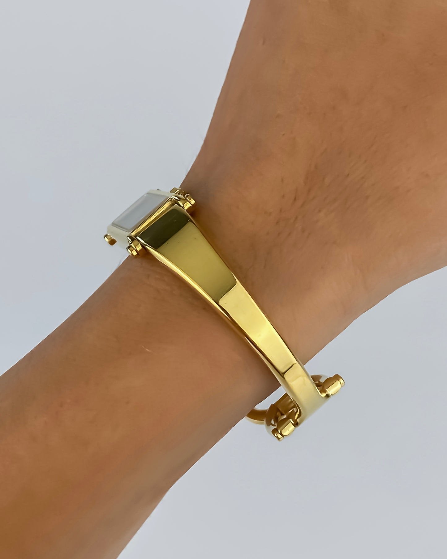 Gucci Vintage Watch Gold 1500L Black Dial