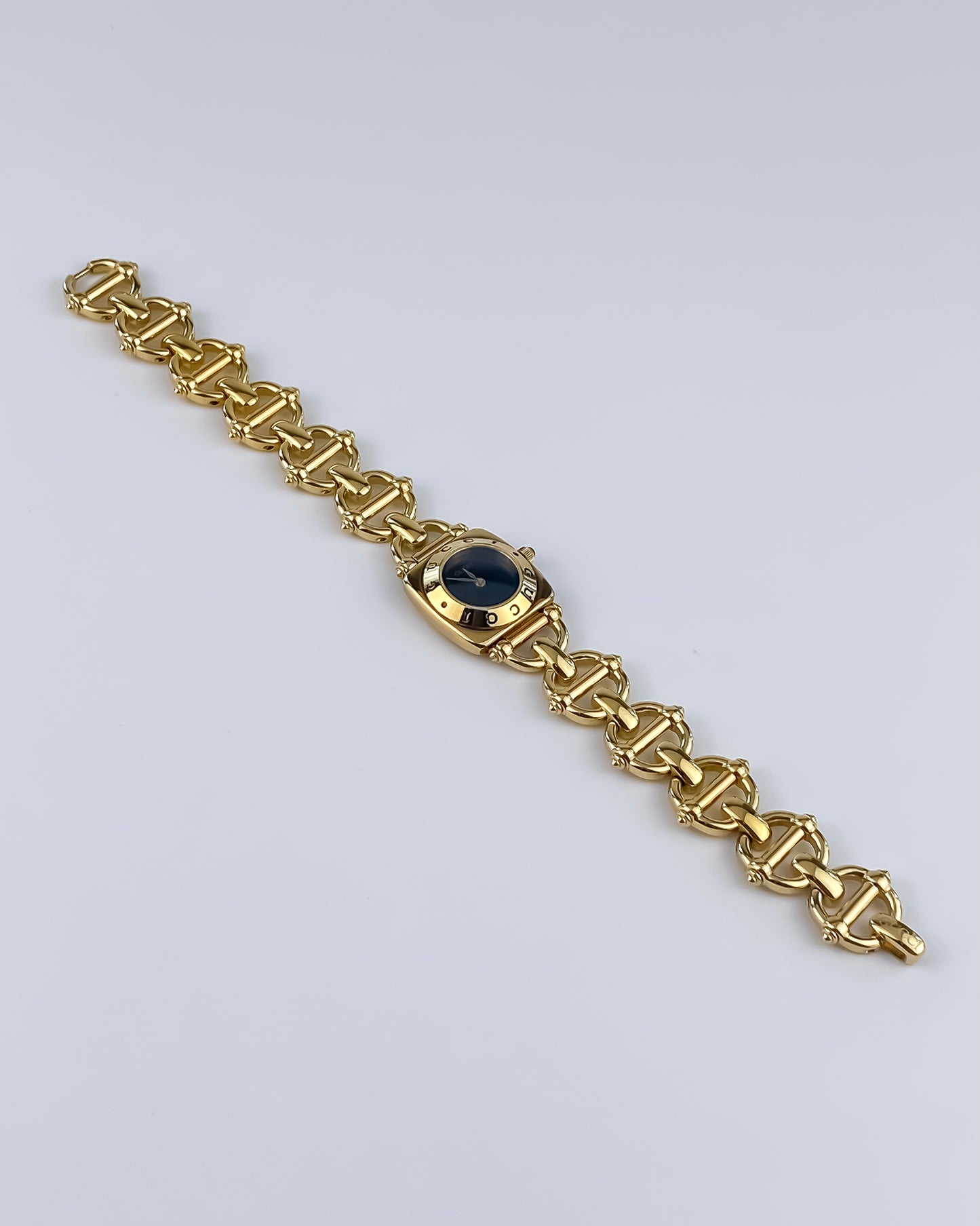 Gucci Vintage Watch Gold 6400L Black Dial Horsebit Links