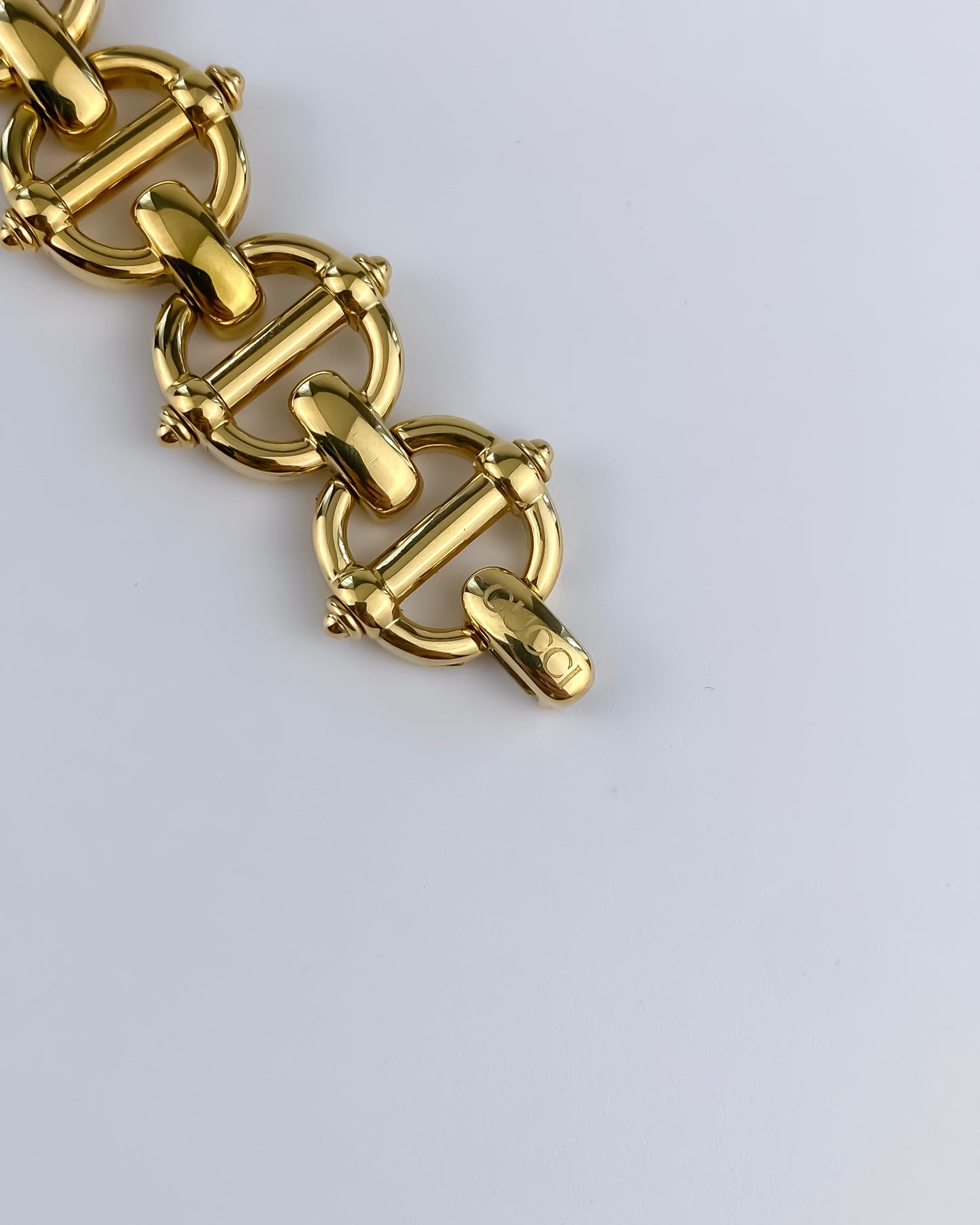 Gucci Vintage Watch Gold 6400L Black Dial Horsebit Links