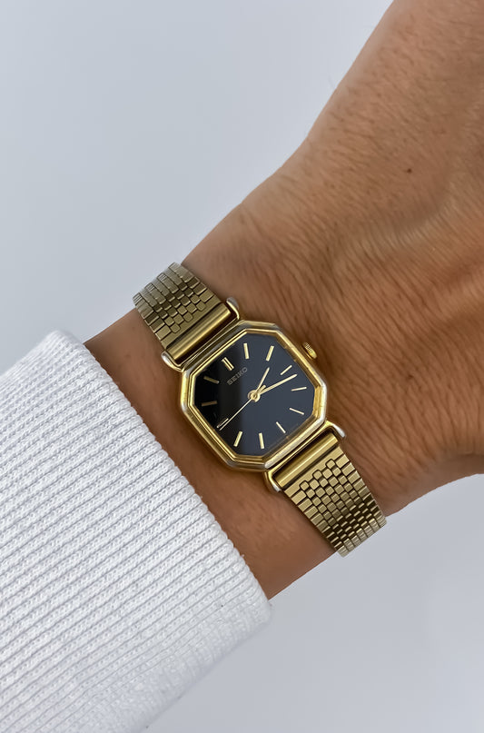 Seiko Vintage Gold Watch Cocktail 80s Square Black Dial