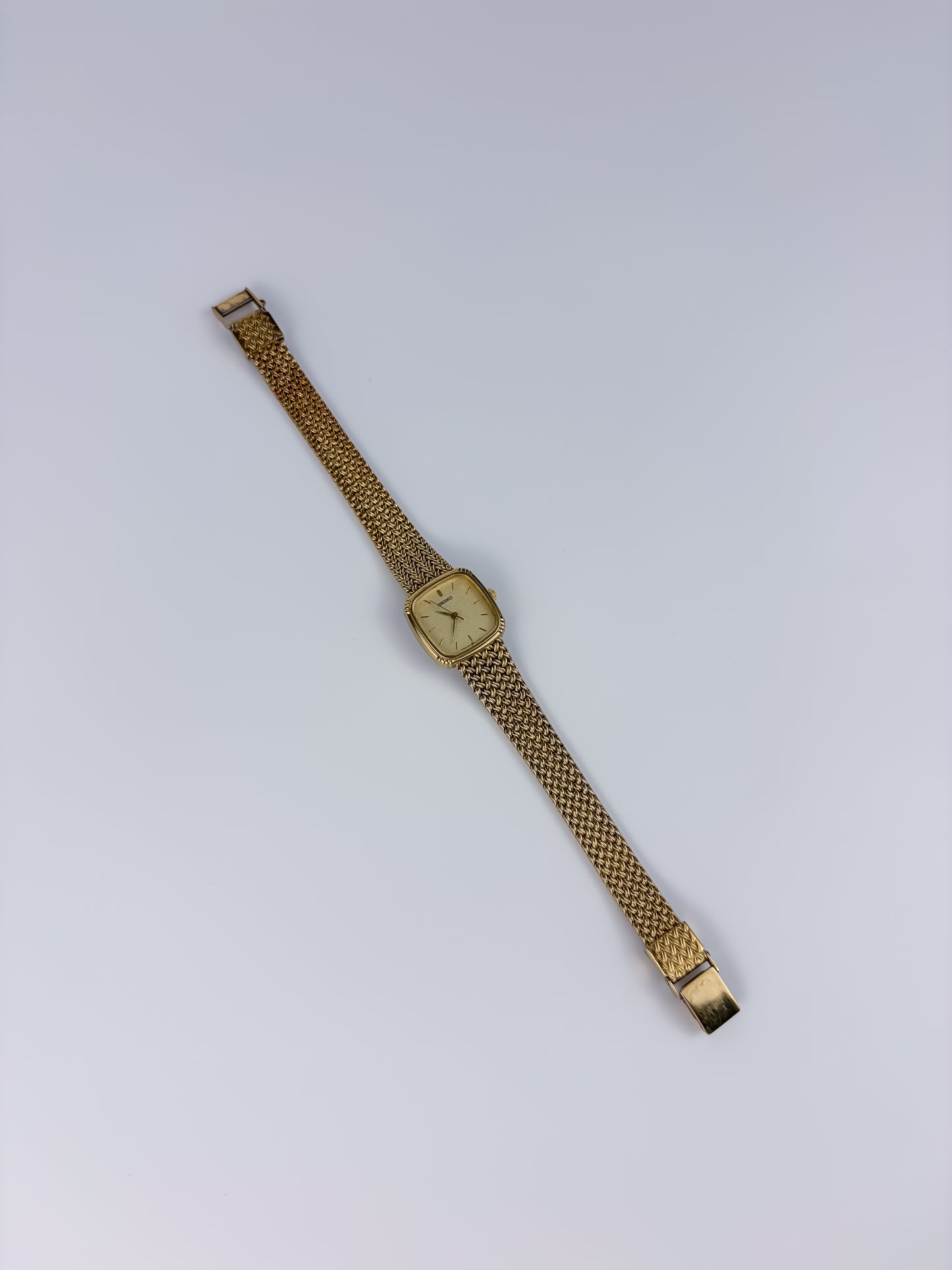 Seiko Gold Cocktail Vintage Watch Cushion Case Milanese Bracelet
