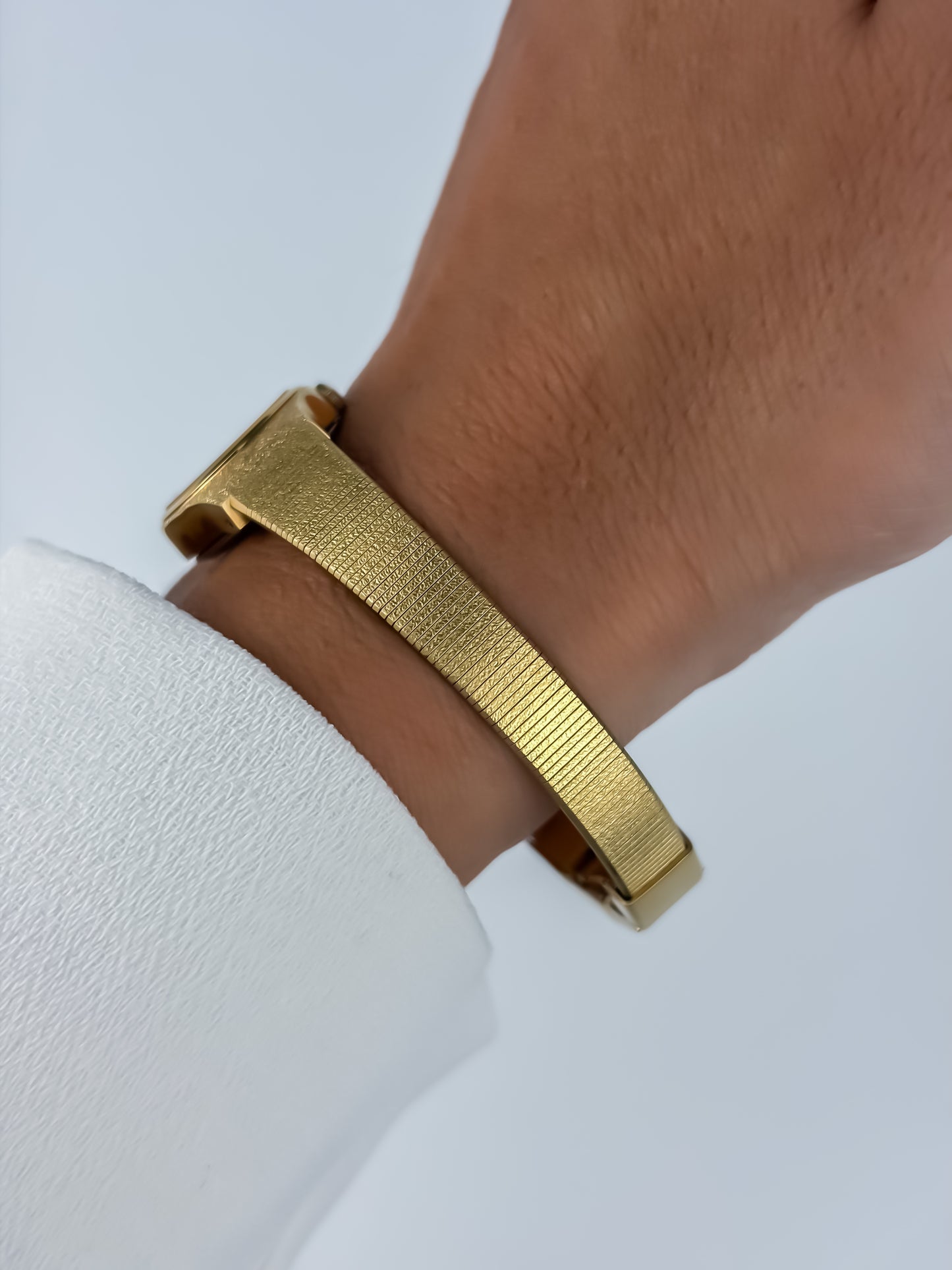 Seiko Gold Cocktail Vintage Watch Integrated Mesh Bracelet