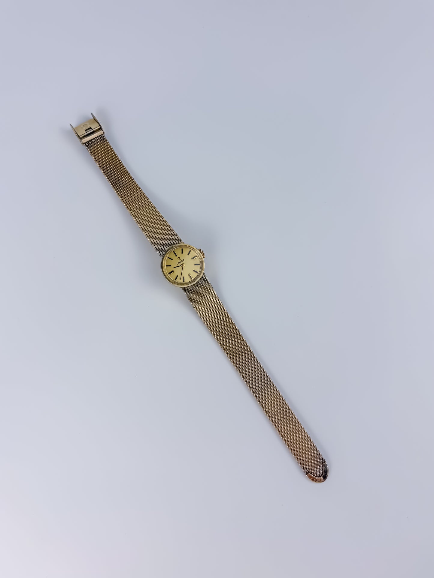 Omega Vintage Ladies Mechanical Watch 14K Gold