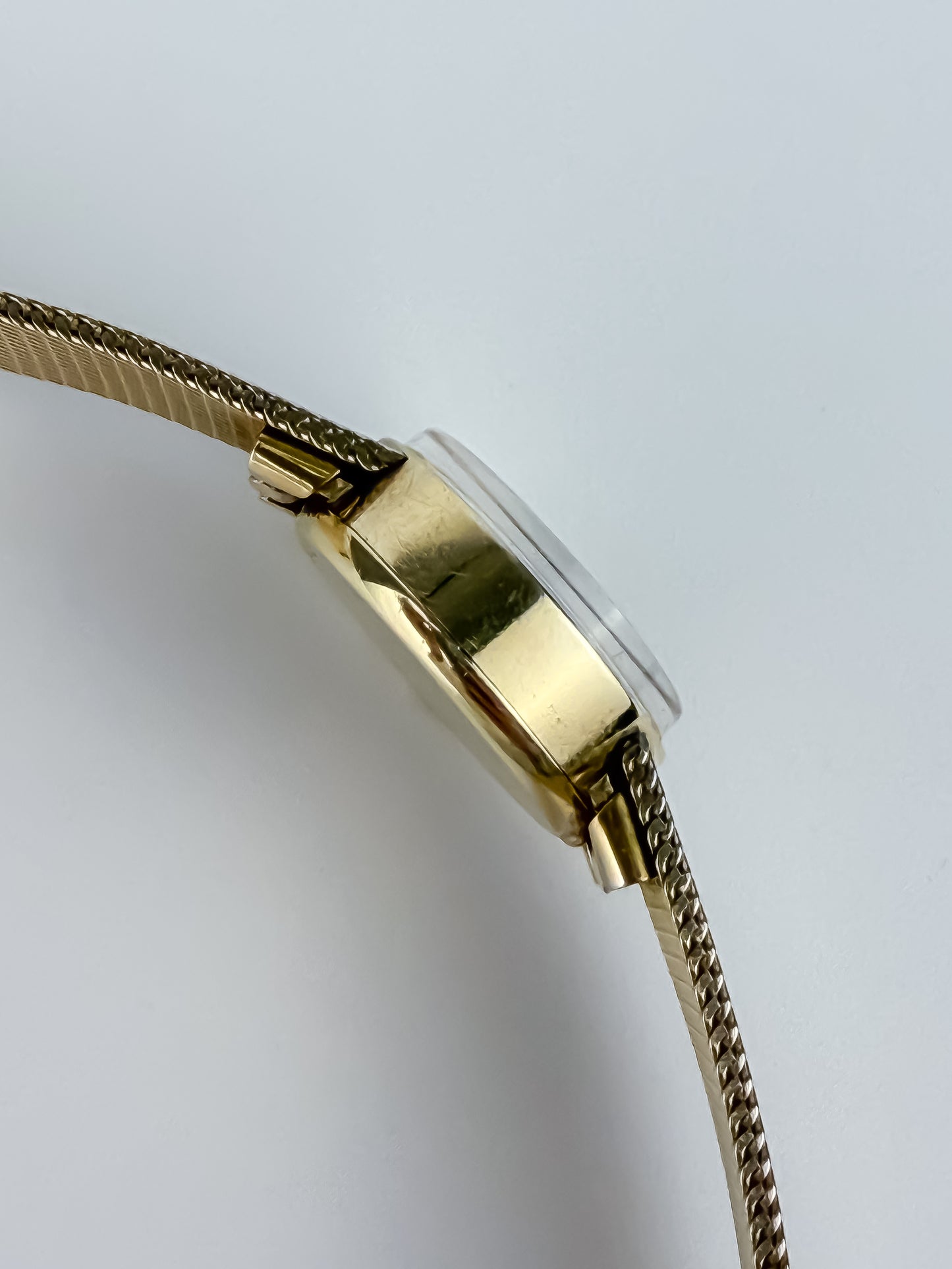 Omega Vintage Ladies Mechanical Watch 14K Gold