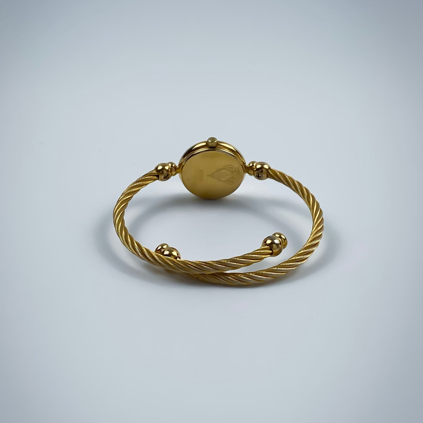 Gucci Vintage Gold Black Dial Wire