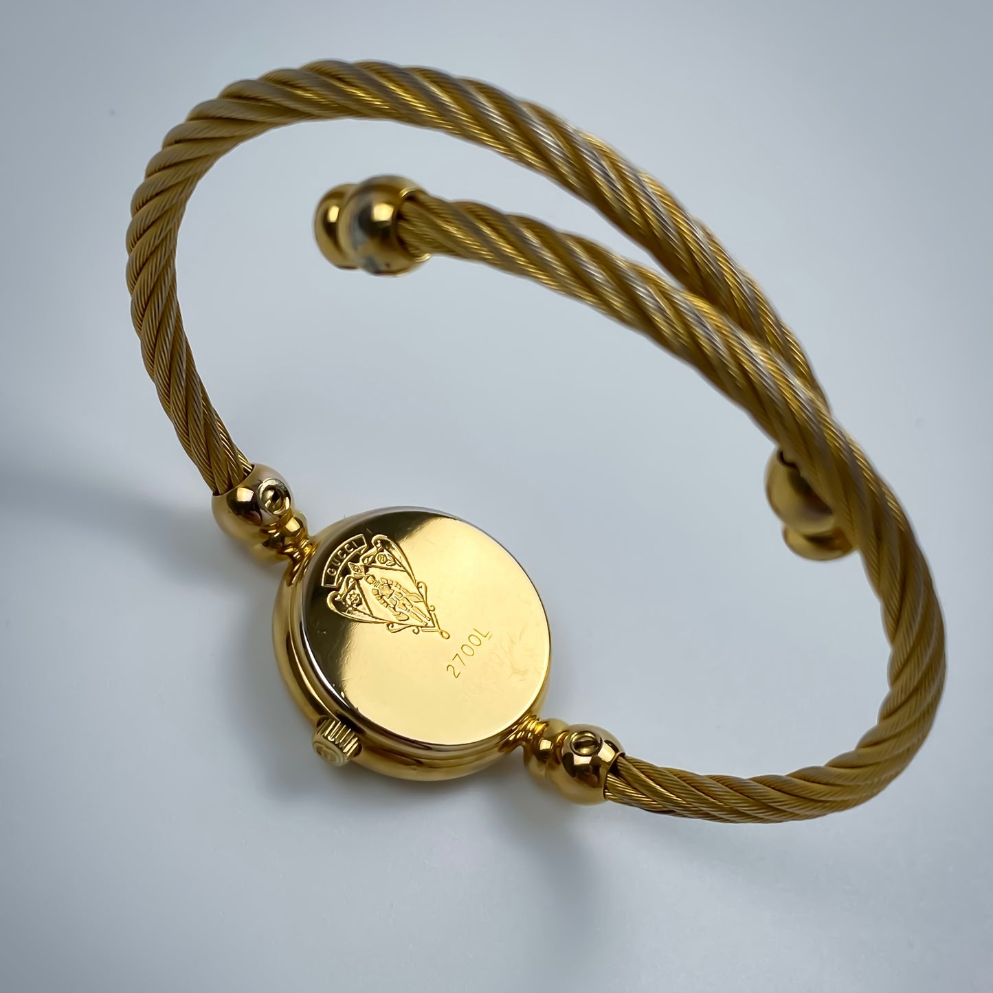 Gucci Vintage Gold Black Dial Wire