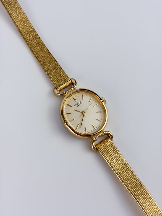 Rare Seiko Vintage Gold Cocktail Watch Textured Bracelet