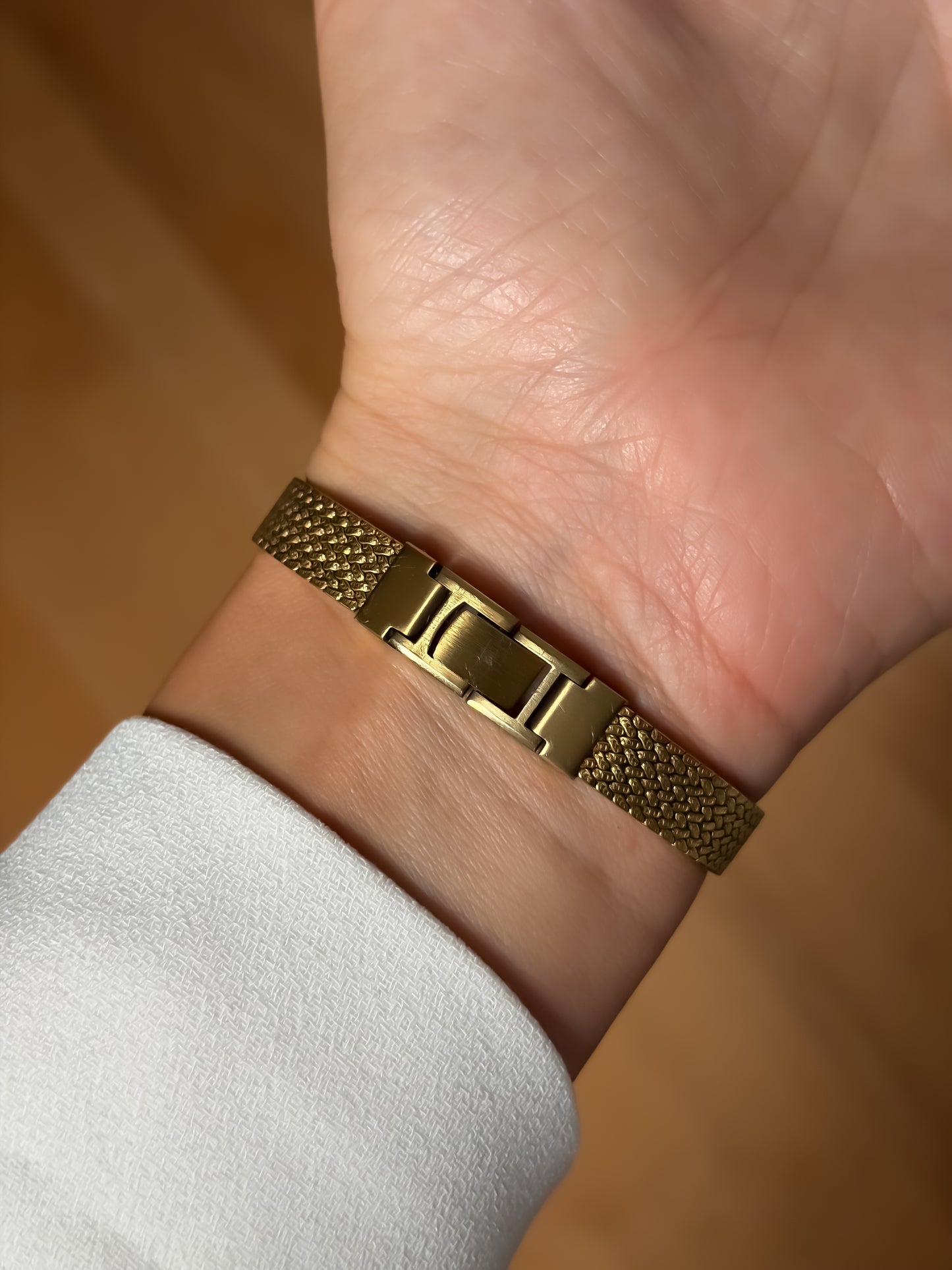 Citizen Exceed Vintage Gold Cocktail Watch Milanese Mesh Bracelet