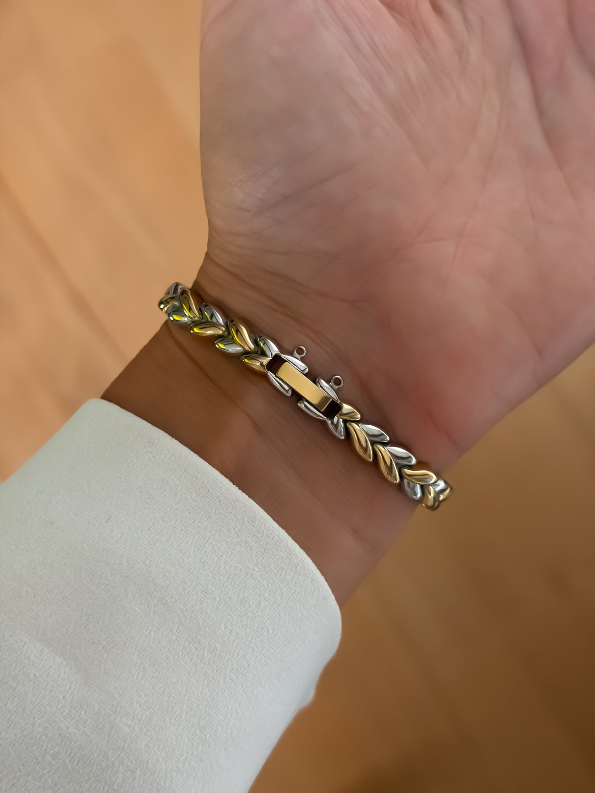 Seiko Vintage Thin Braid Duo Tone Cocktail Watch