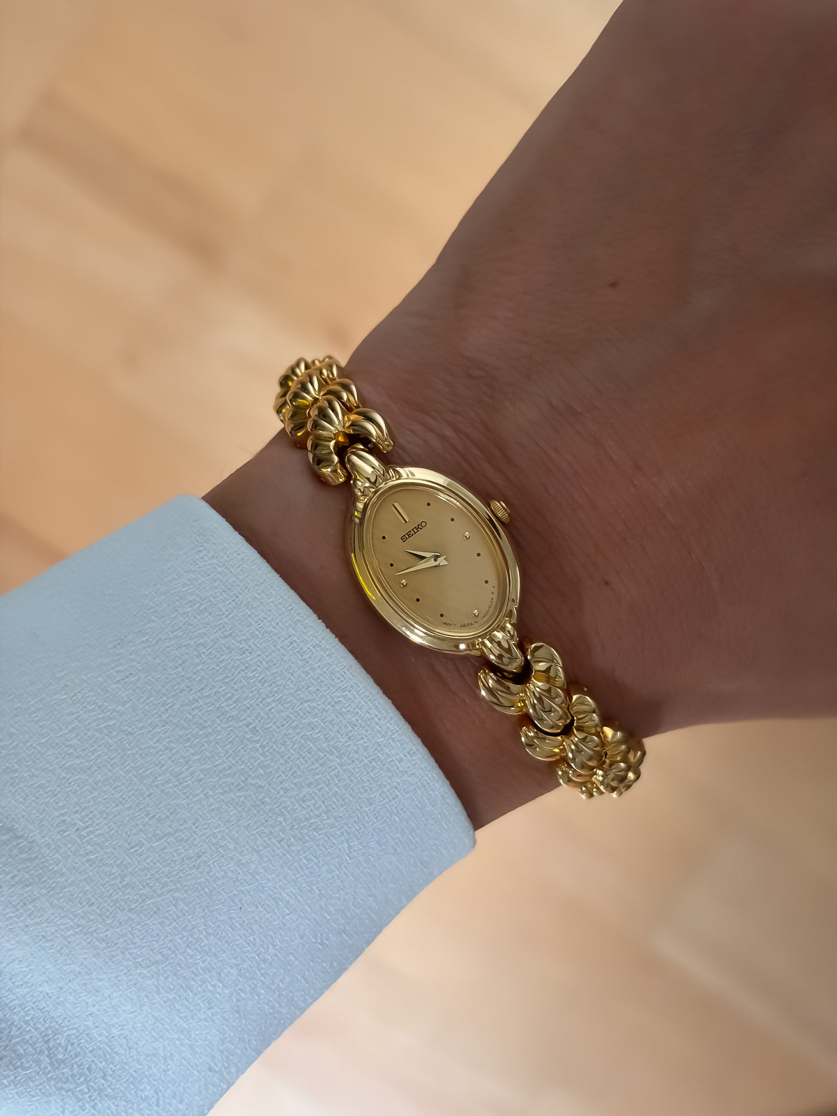 Seiko Vintage Gold Cocktail Watch Braid Bracelet Box