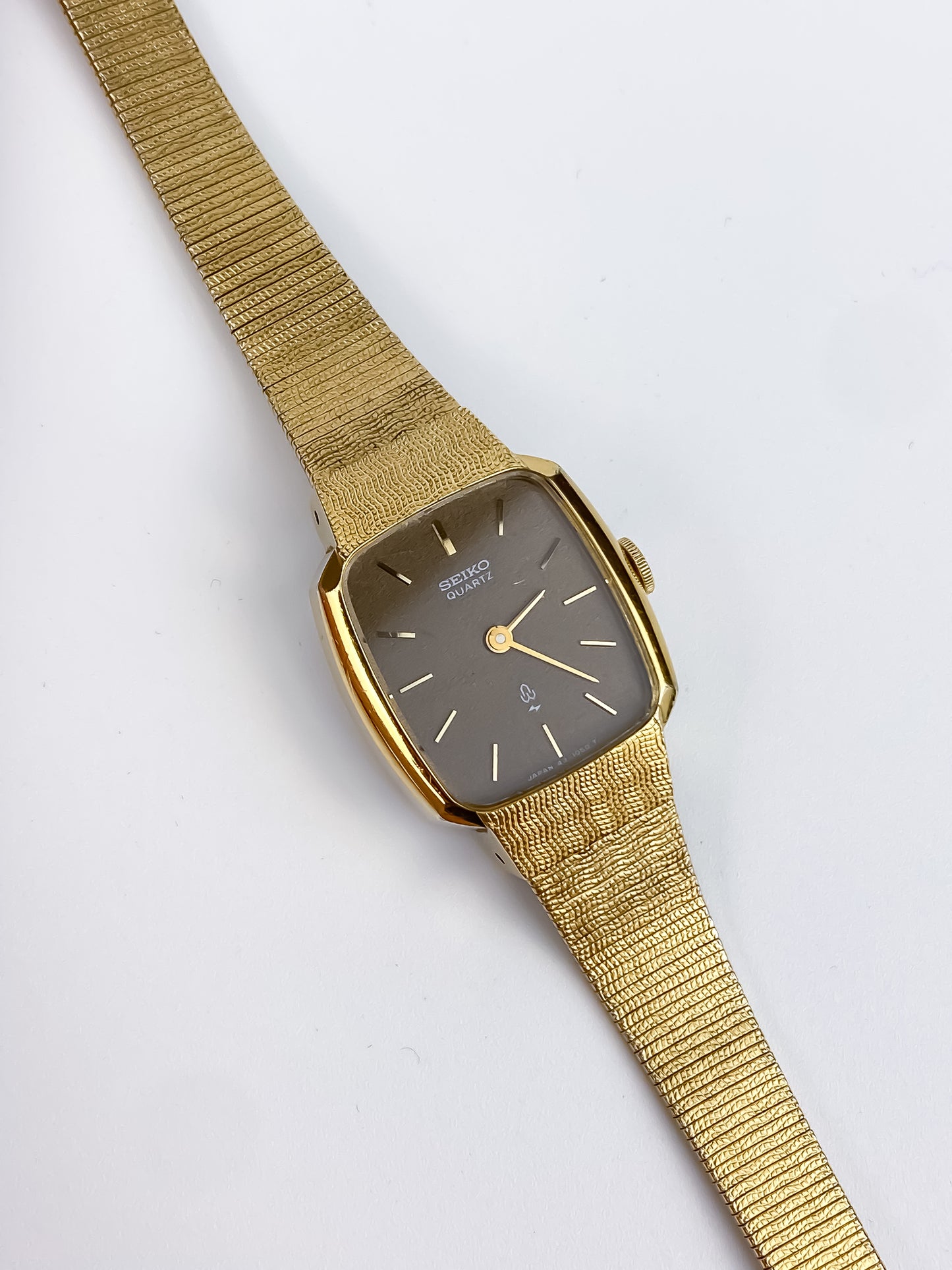 Seiko Vintage Gold Watch Mesh Bracelet Chocolate Dial