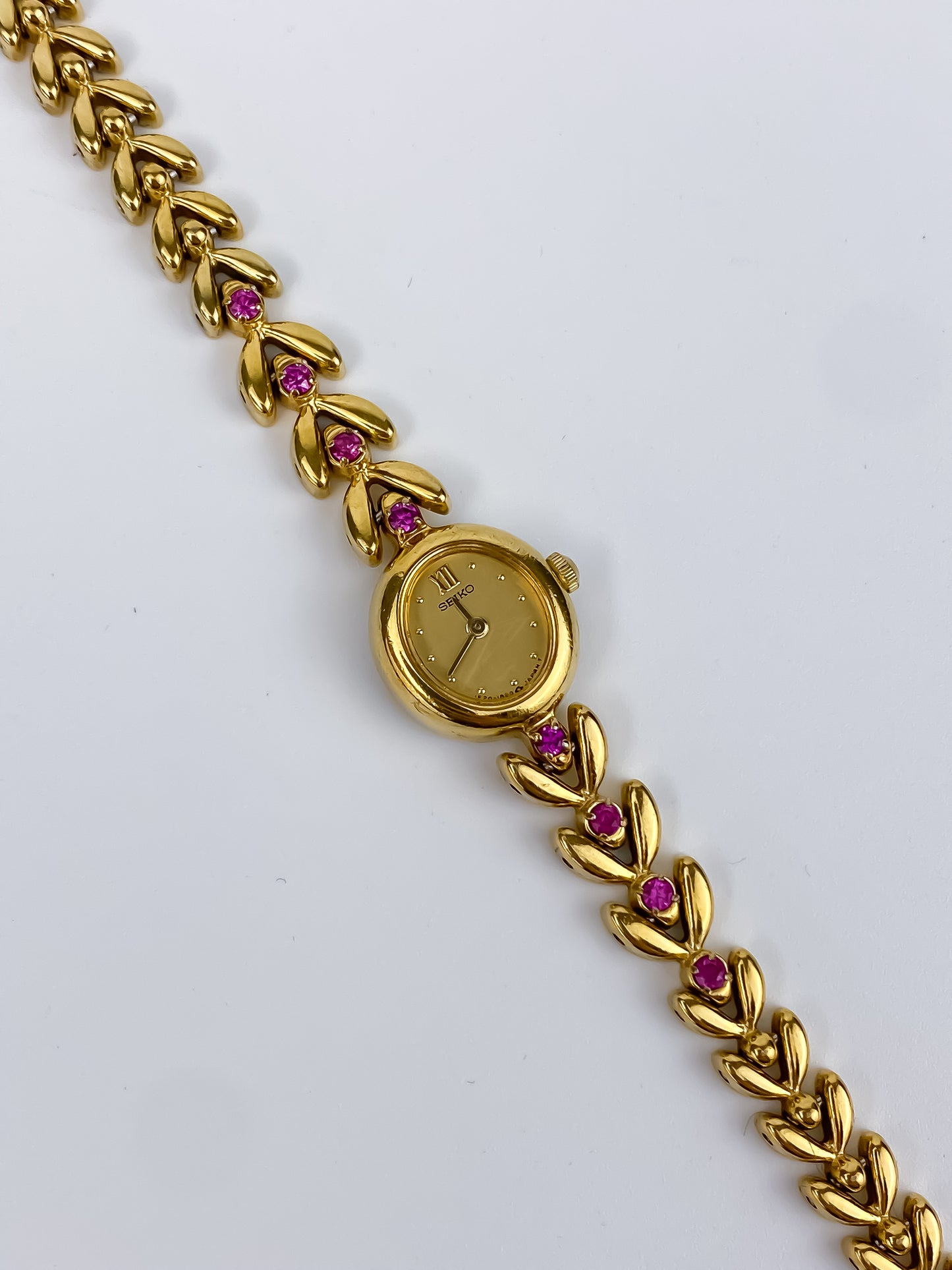 Rare Seiko Vintage Watch Rubies and Gold Plated Bracelet