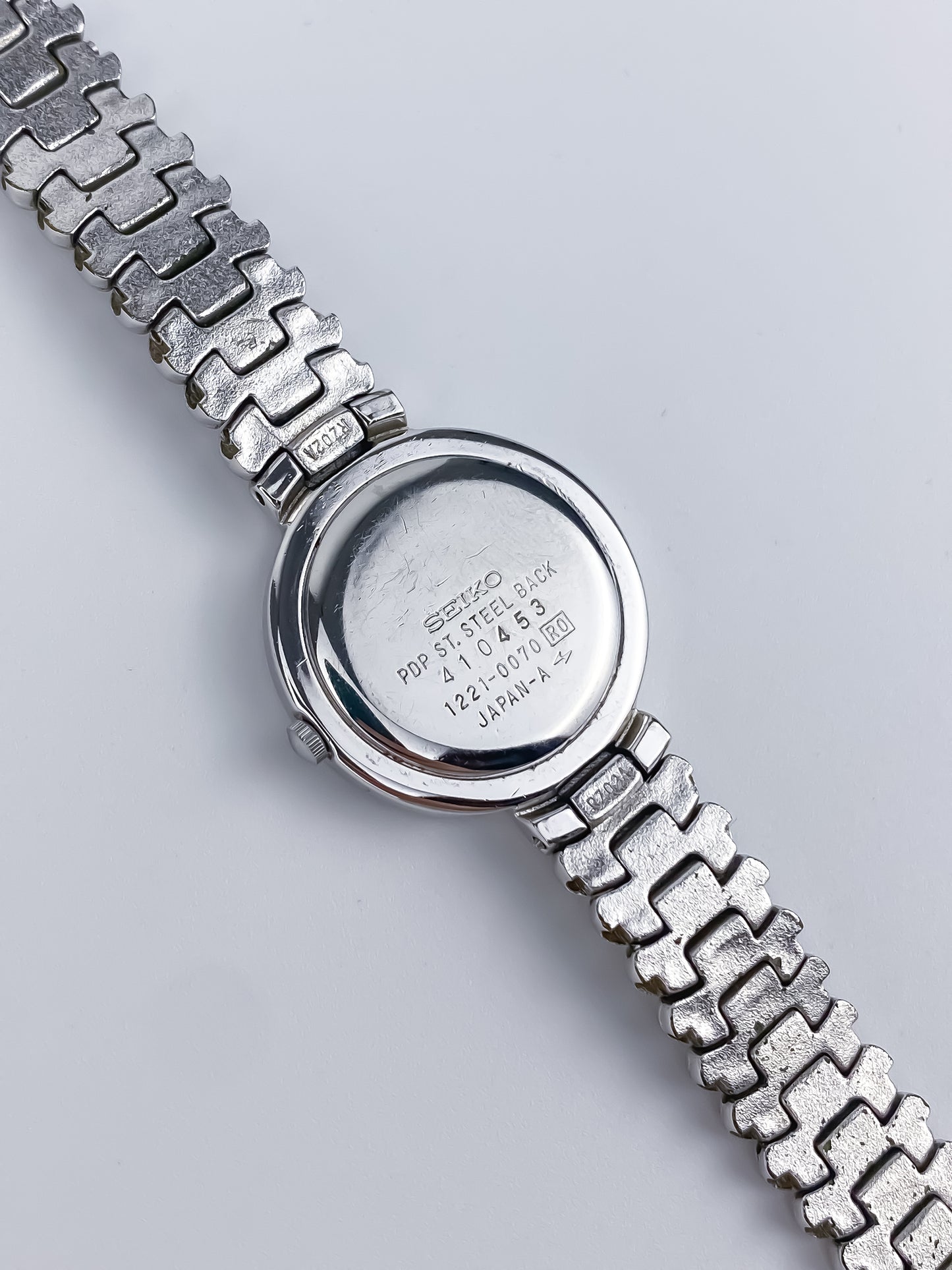 Seiko Vintage Silver Watch Articulated Bracelet Round Dial