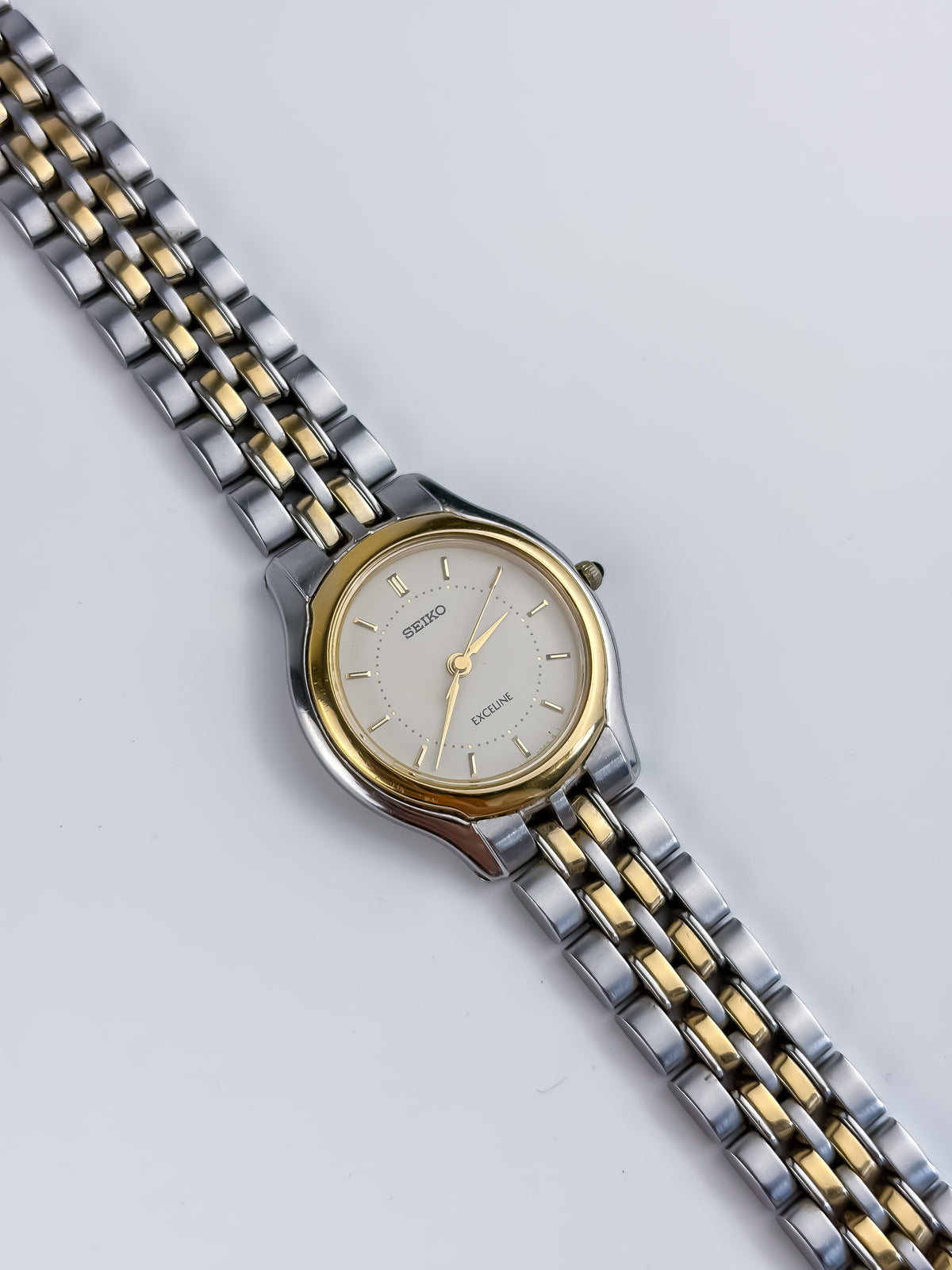 Seiko Exceline Vintage Duo Tone Watch Round Dial