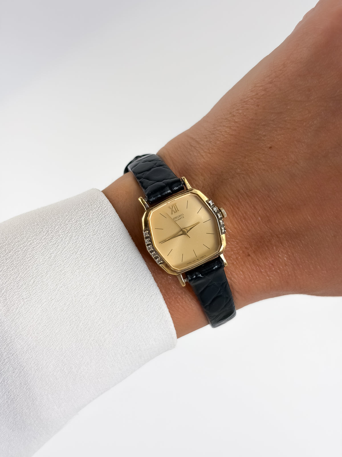 Seiko Sanae Vintage Gold Diamonds Watch Leather Bracelet Hexagonal Dial