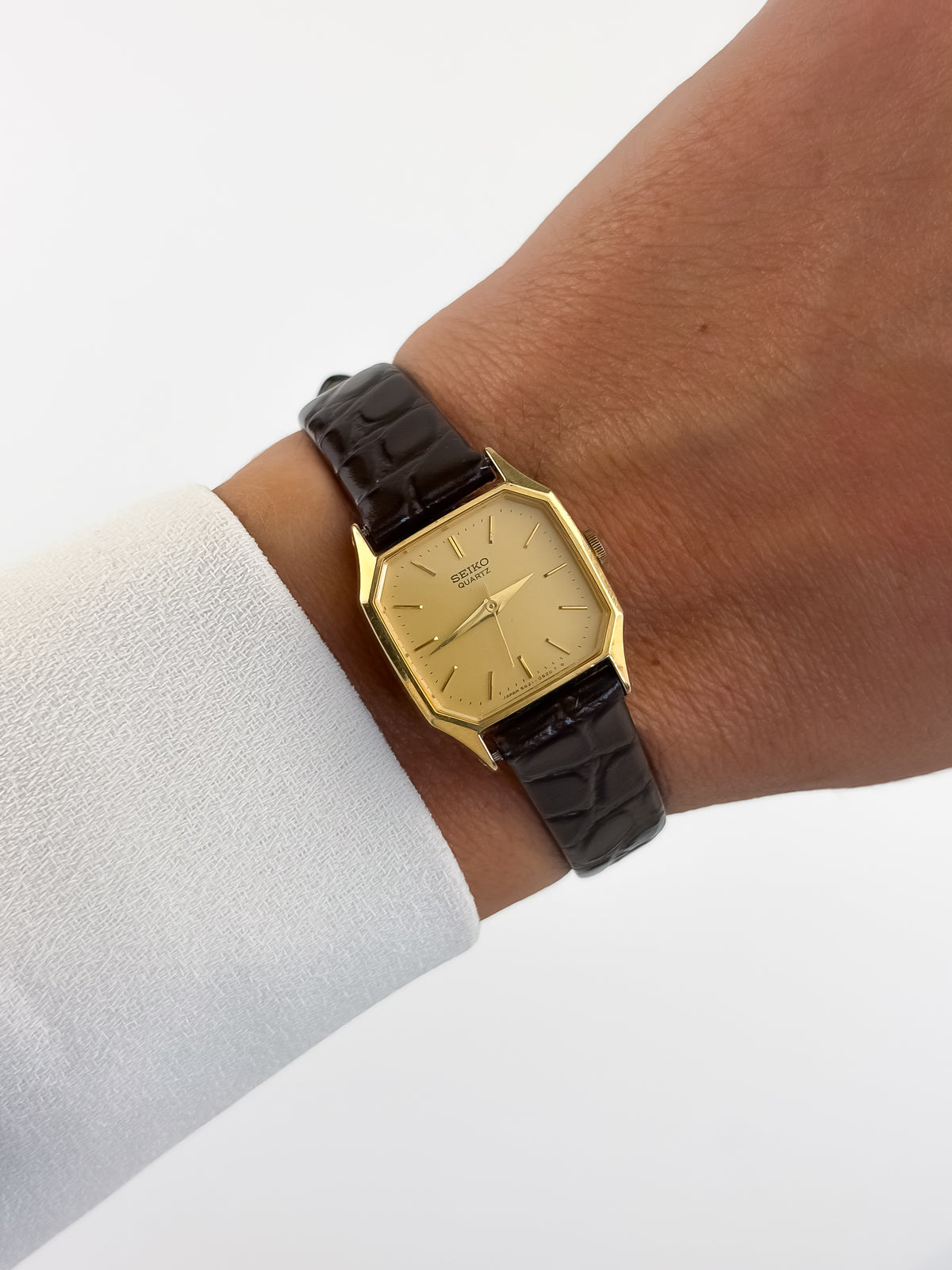Seiko Vintage Gold Watch Leather Brown Bracelet Octogonal Dial