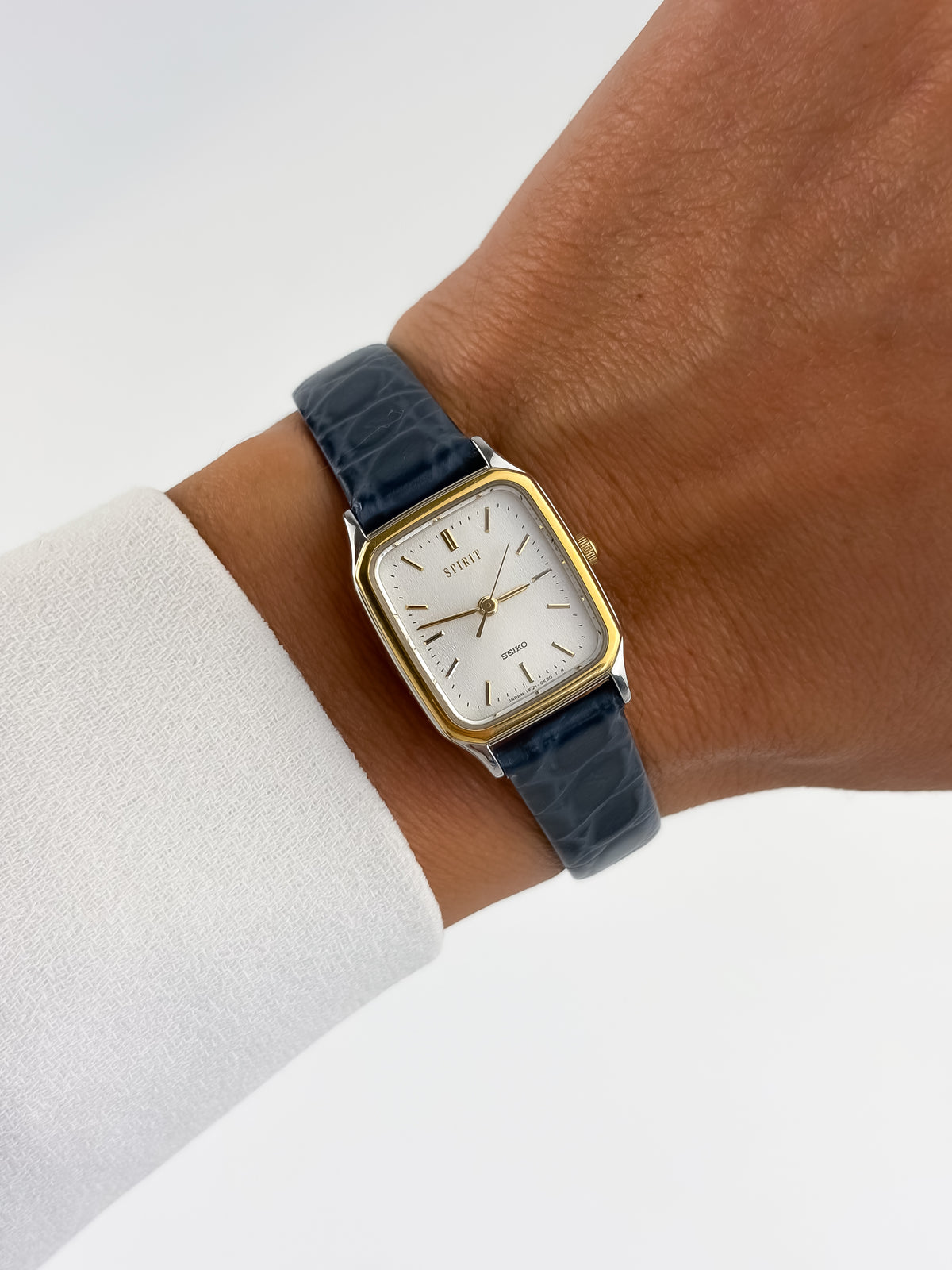 Seiko Spirit Vintage Gold Steel Watch Blue Leather Bracelet