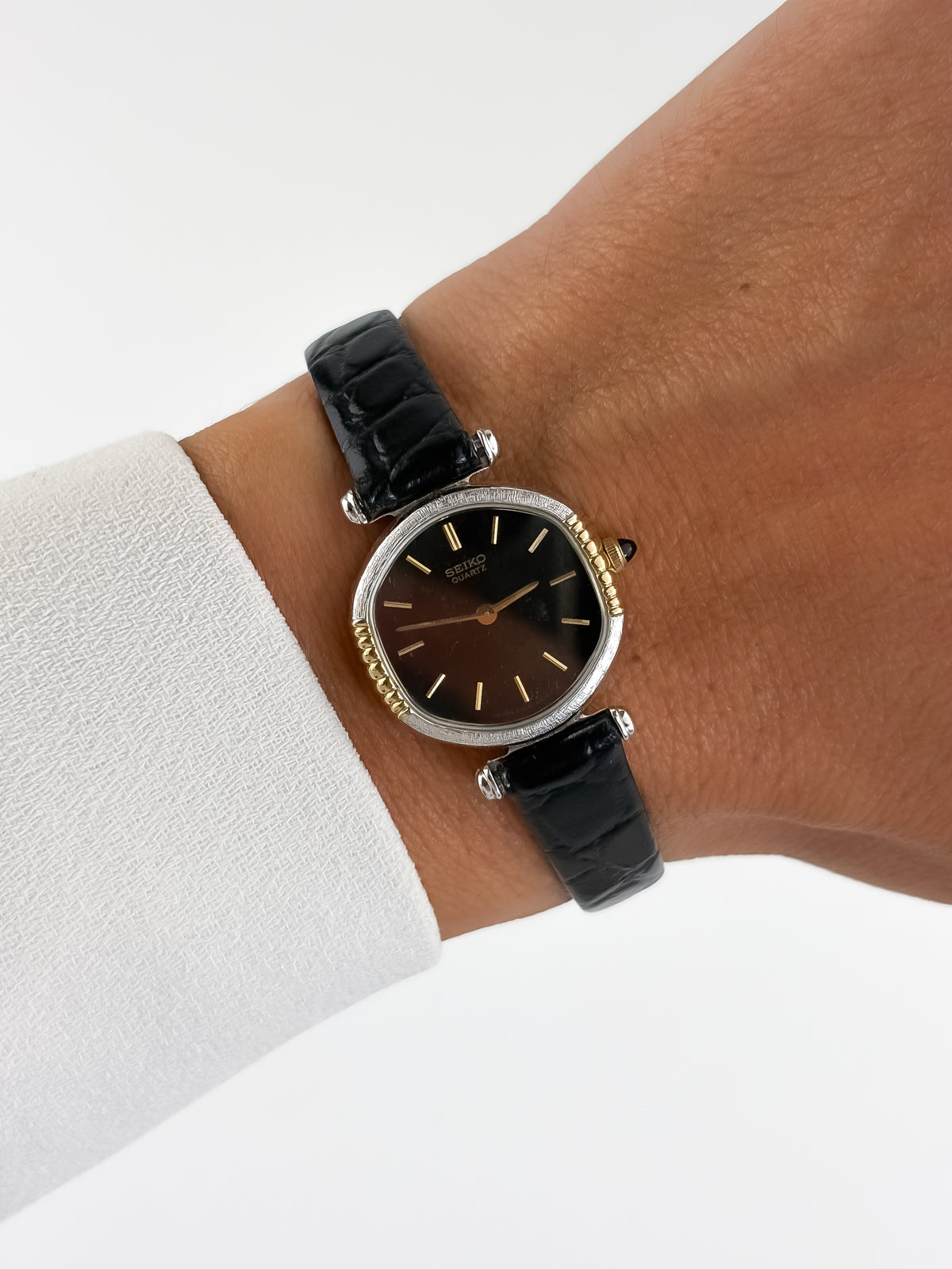 Seiko Vintage Gold Steel Watch Black Leather Bracelet Black Dial
