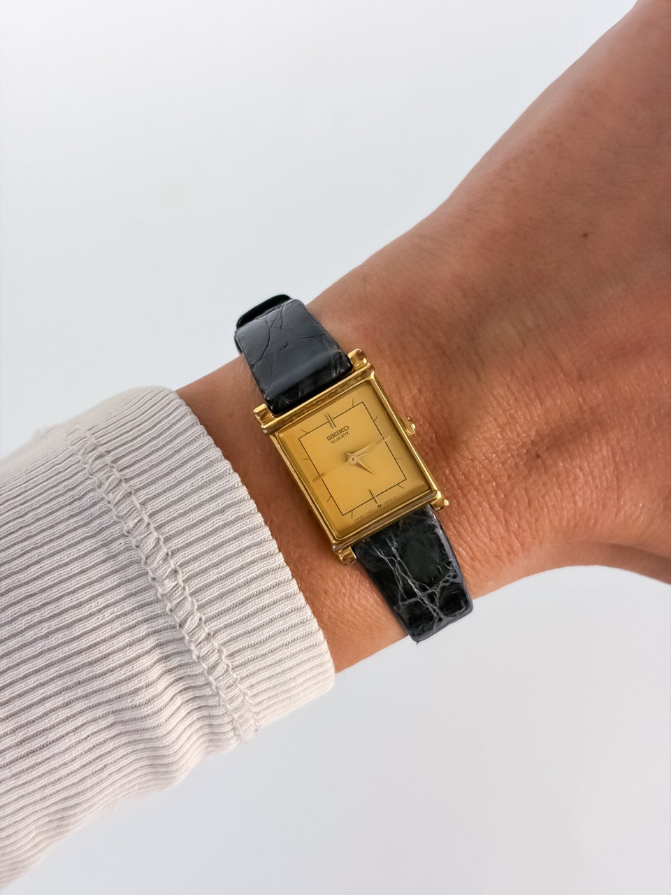 Vintage Seiko Tank Gold Tone Champagne Dial Quartz Watch