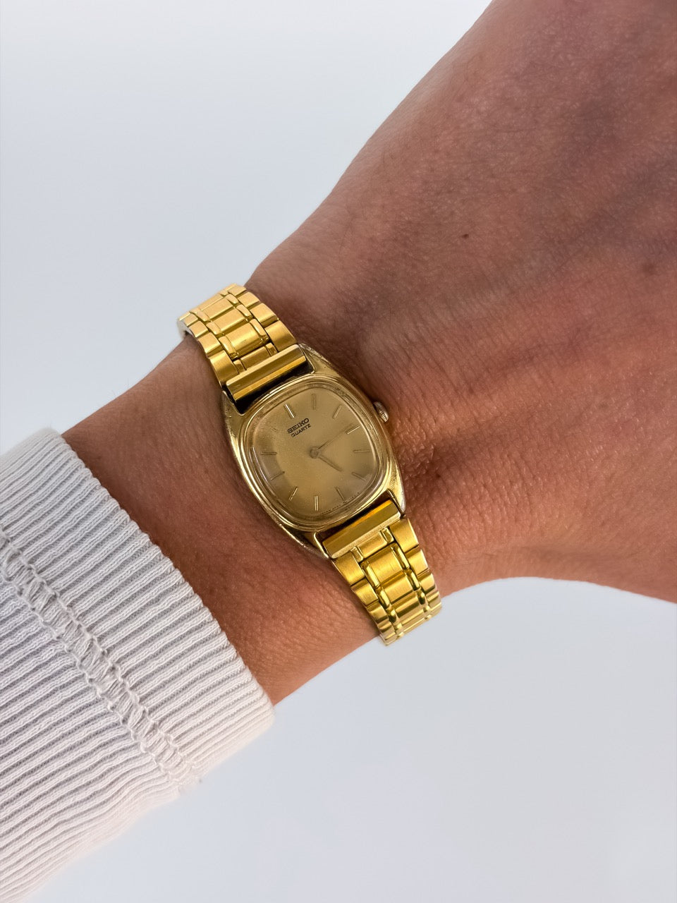 Vintage Seiko Gold Tone Cushion Case Quartz Watch