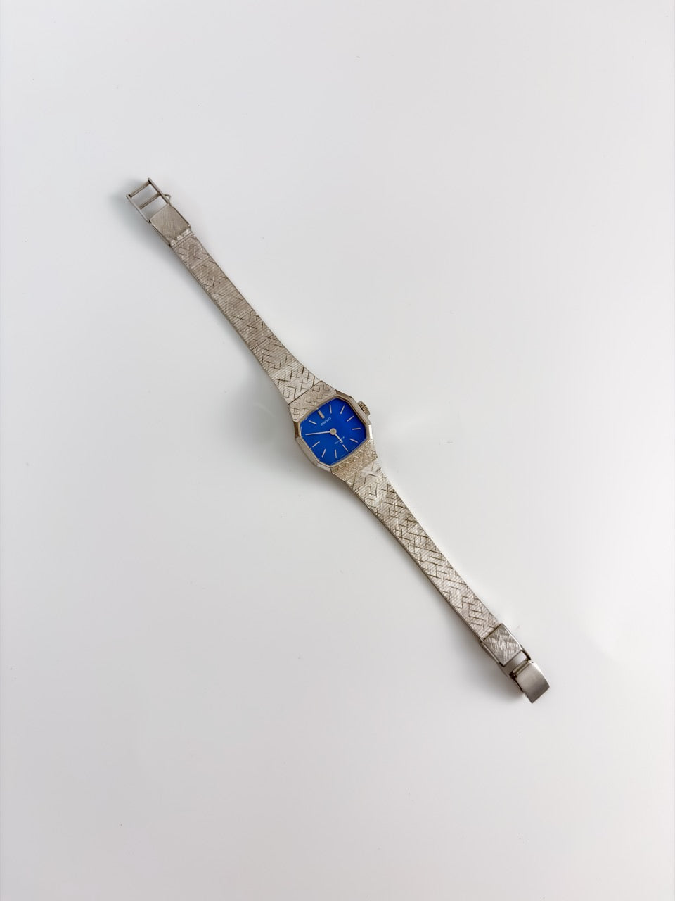 Vintage Seiko 20 Jewels Blue Dial Mechanical Dress Watch