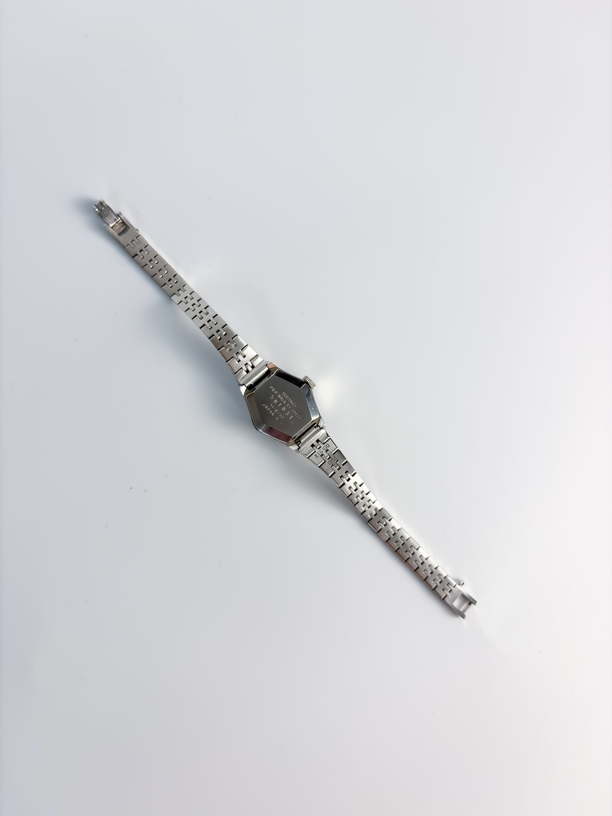 Vintage Seiko 21 Jewels Silver Frosted Hexagonal Watch
