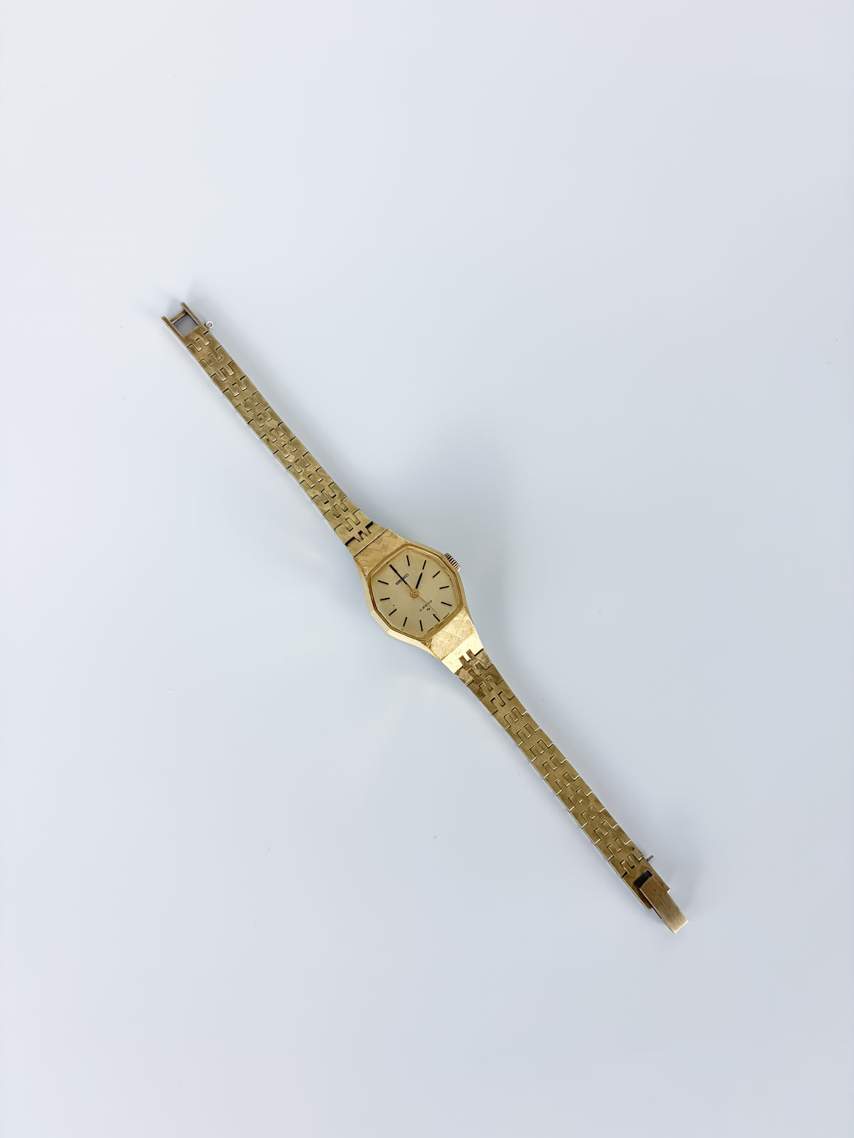 Vintage Seiko 21 Jewels Gold Frosted Hexagonal Watch