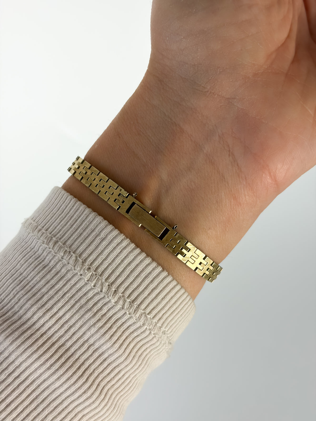Vintage Seiko 21 Jewels Gold Frosted Hexagonal Watch