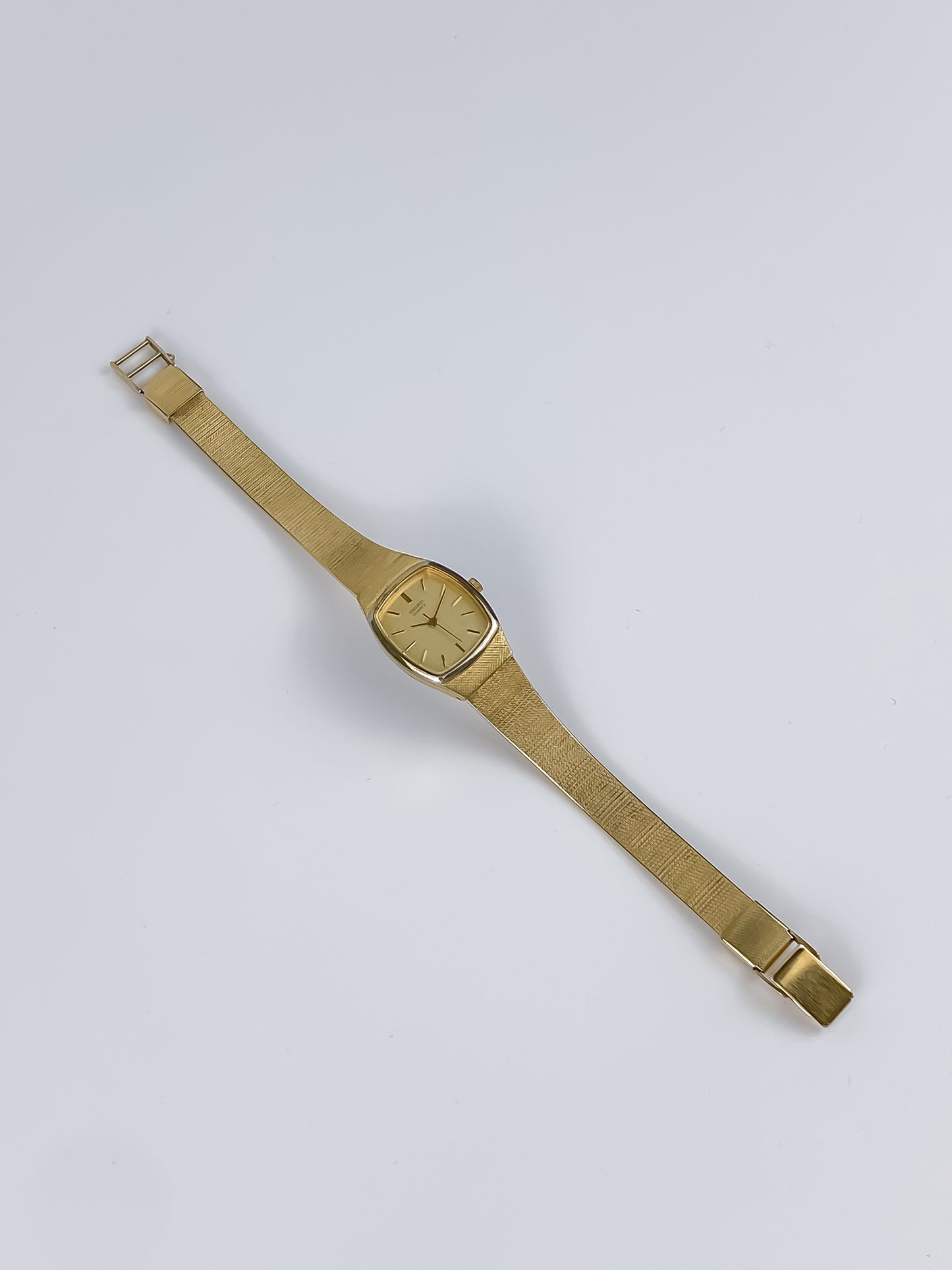 Seiko Vintage Watch Gold Milanese Mesh