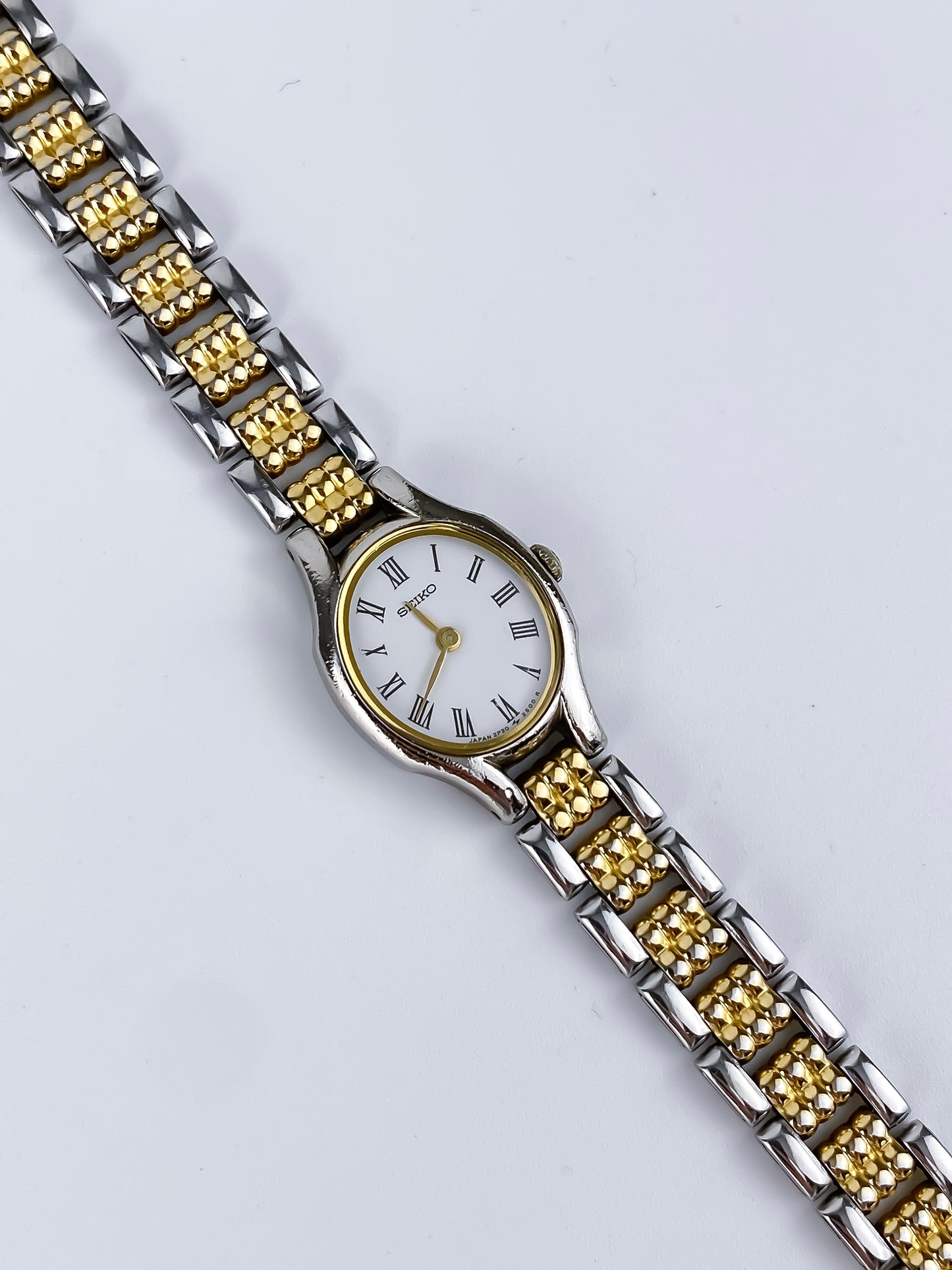 Seiko Vintage Watch Dual Tone Oval Dial