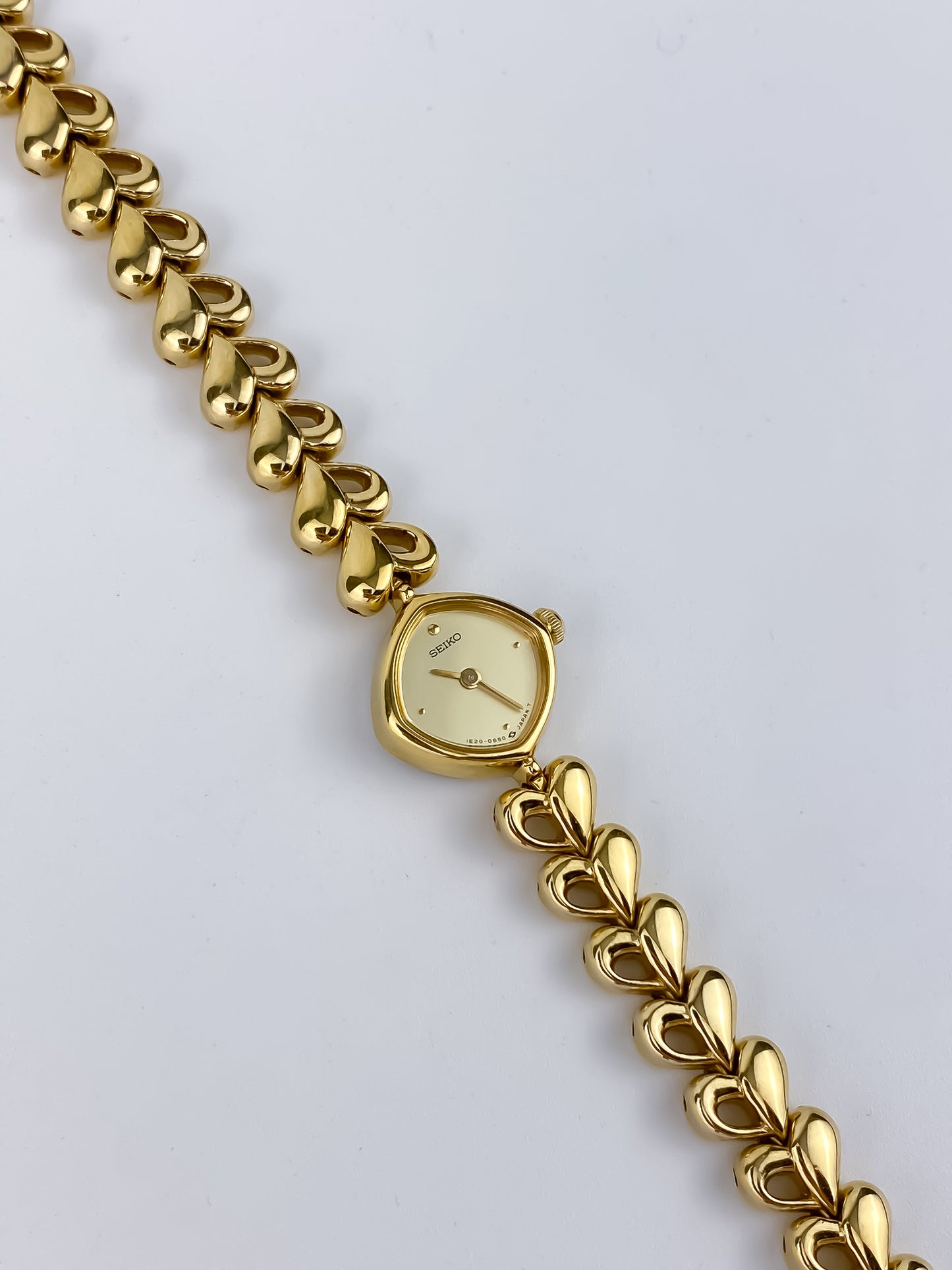 Seiko Vintage Watch Gold Hearts