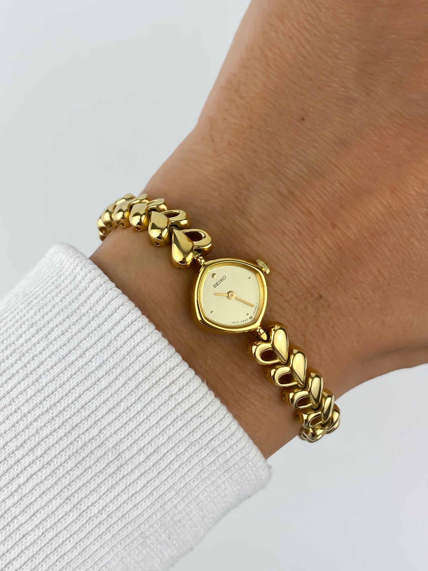 Seiko Vintage Watch Gold Hearts