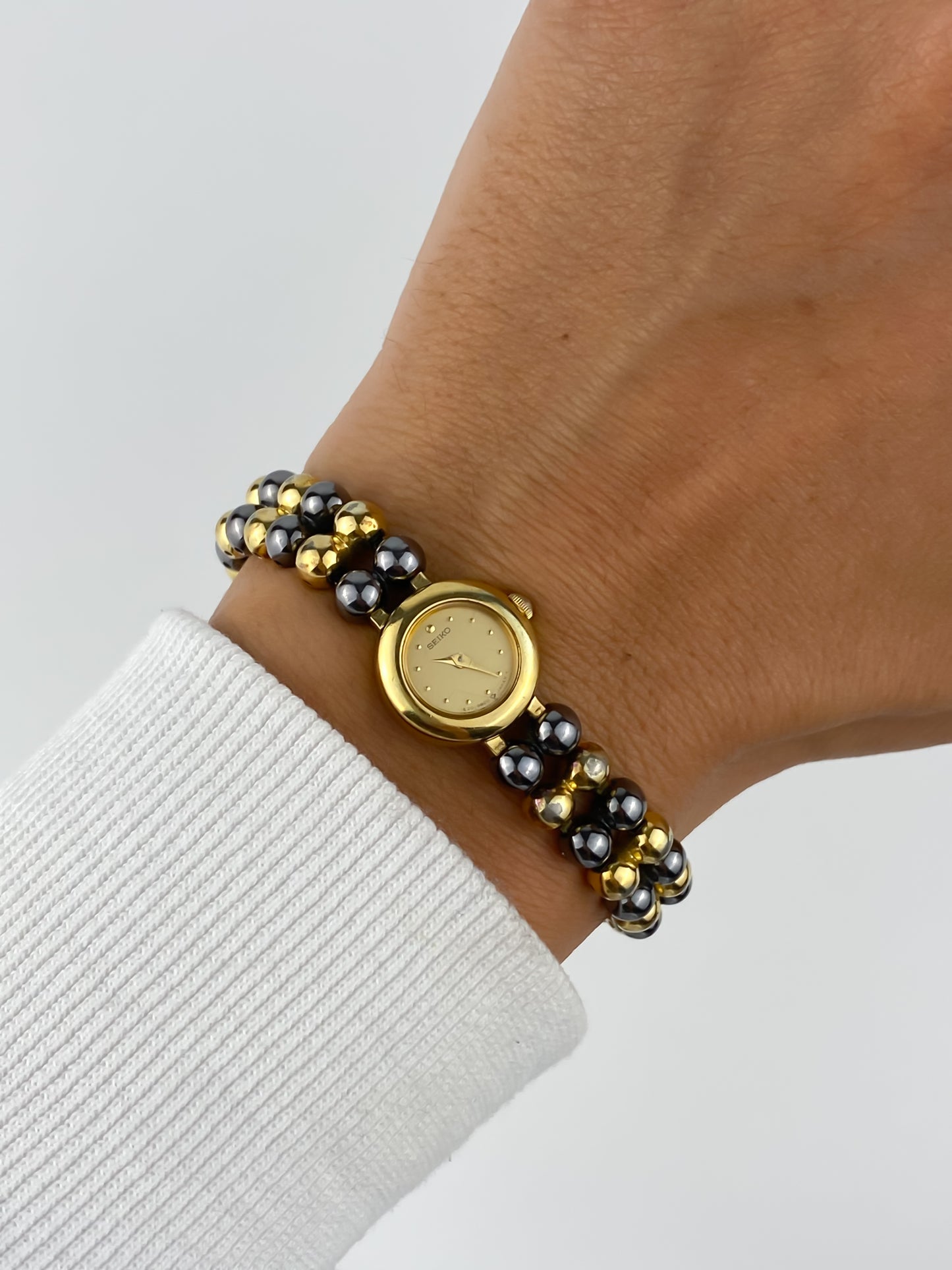 Seiko Vintage Gold & Black Pearls