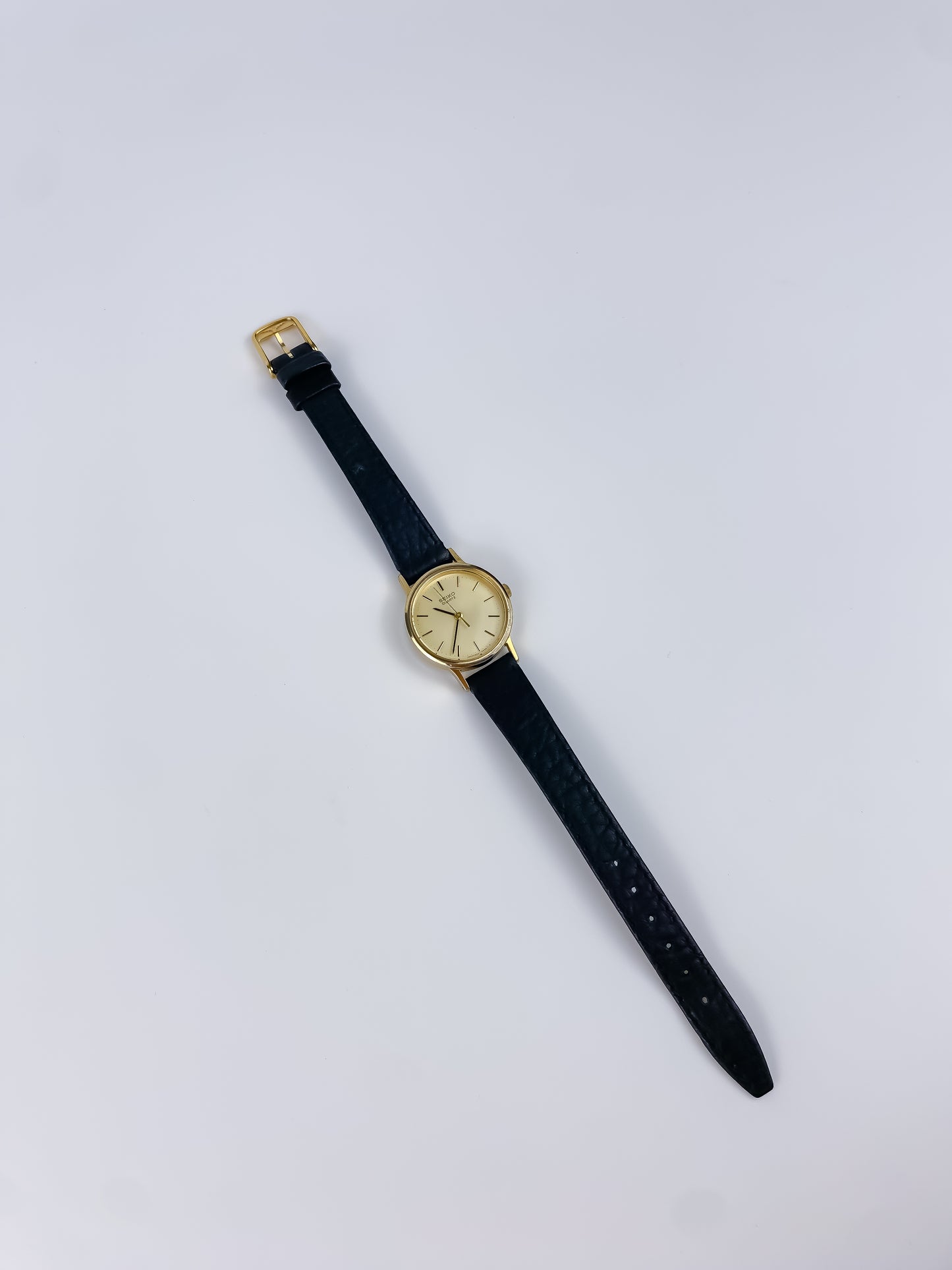 Seiko Black Leather Gold Vintage Watch 1990 Round Dial