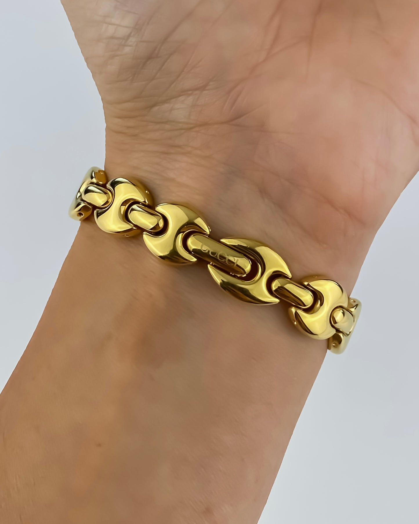 Gucci Vintage Gold Watch Interchangeable Bracelets Box Set