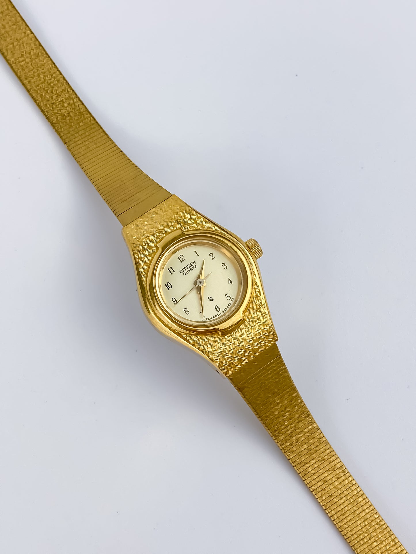 Citizen Vintage Gold Watch Cocktail 80s Mesh Bracelet