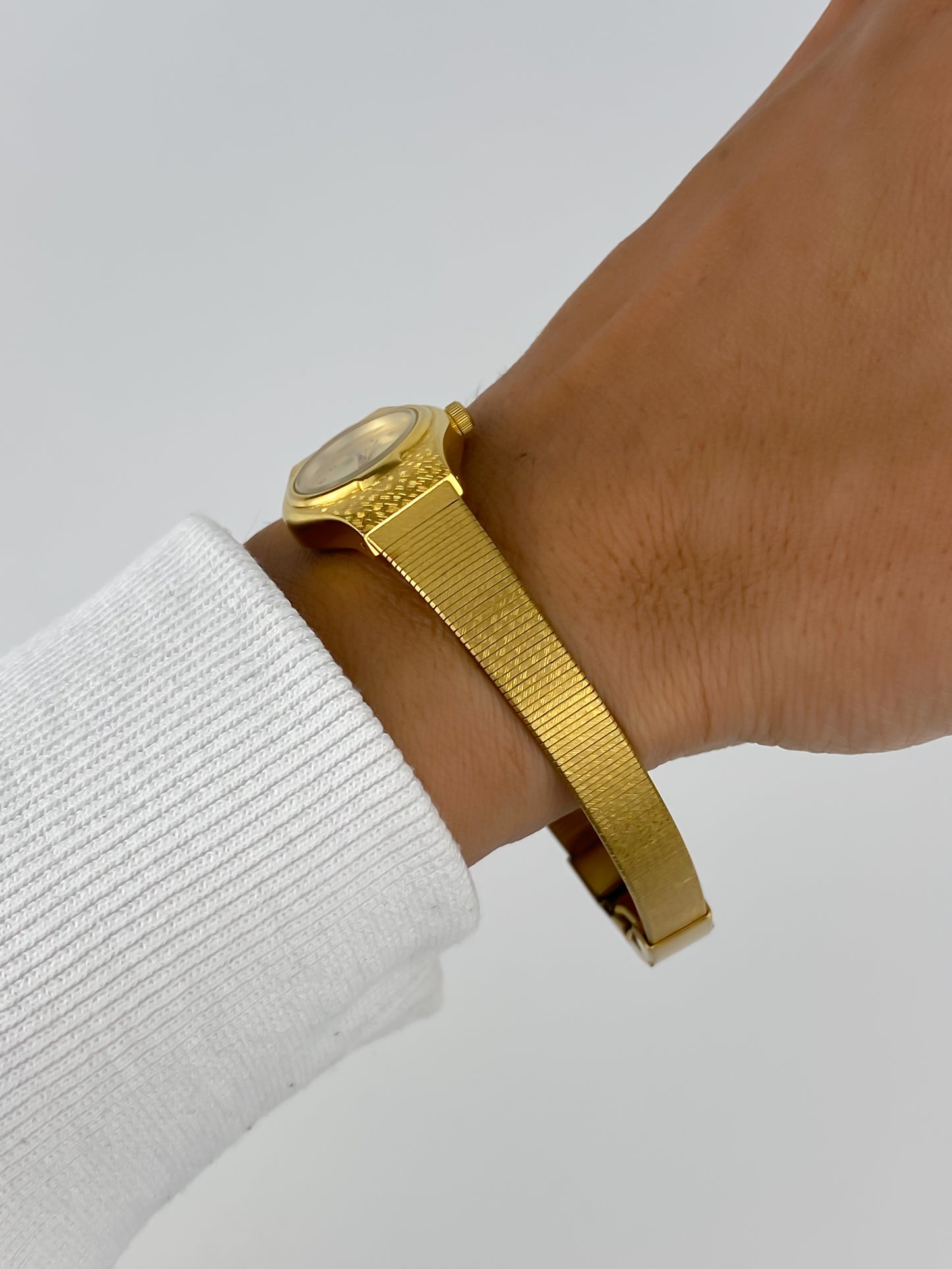 Citizen Vintage Gold Watch Cocktail 80s Mesh Bracelet