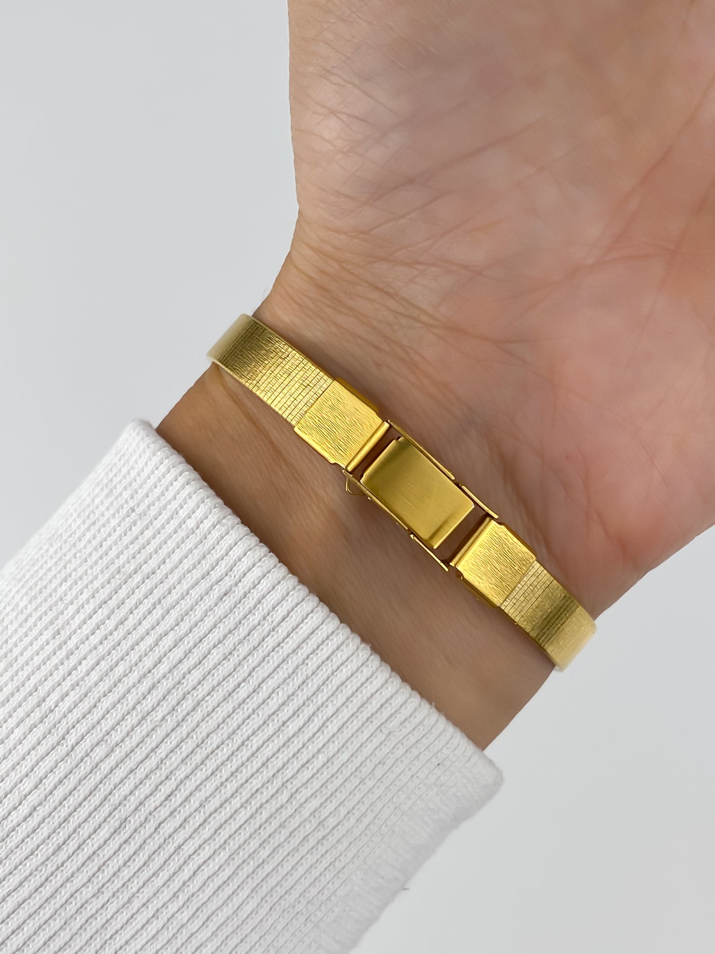 Seiko Vintage Gold Watch Cocktail 80s Mesh Bracelet