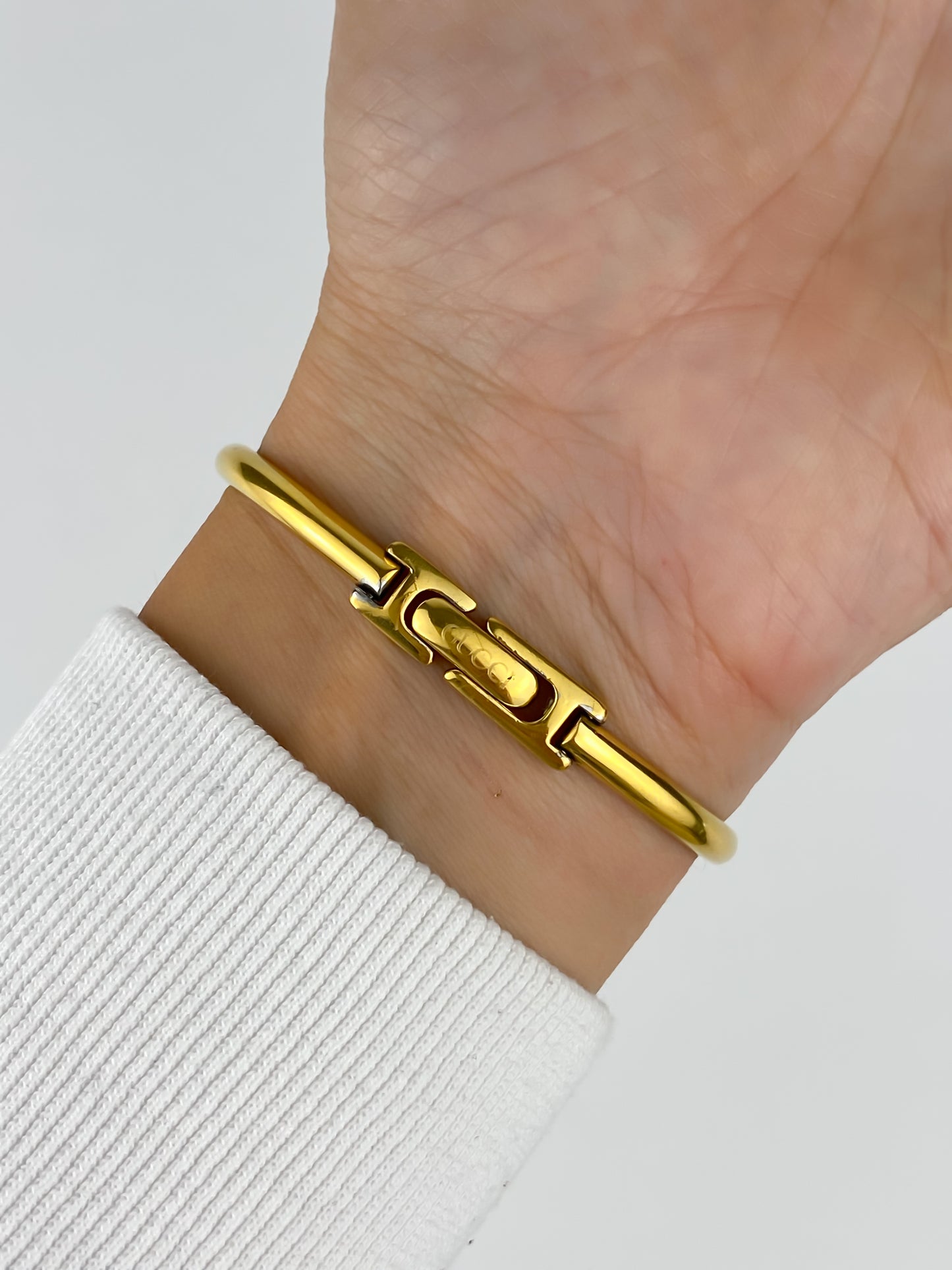 Gucci Vintage Gold Bangle Watch Cocktail Y2K Square Dial