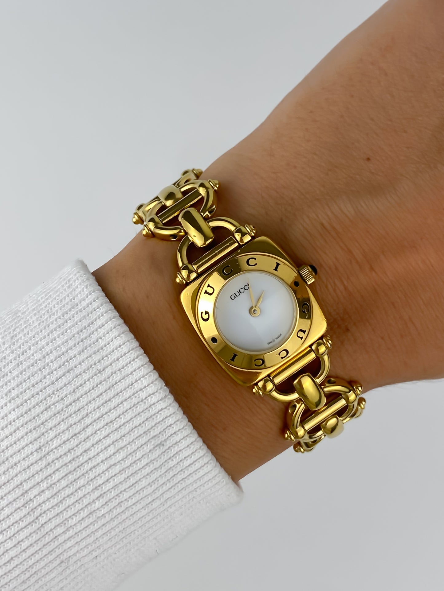 Gucci Vintage Gold Horsebit Link Watch Y2K Box & Papers