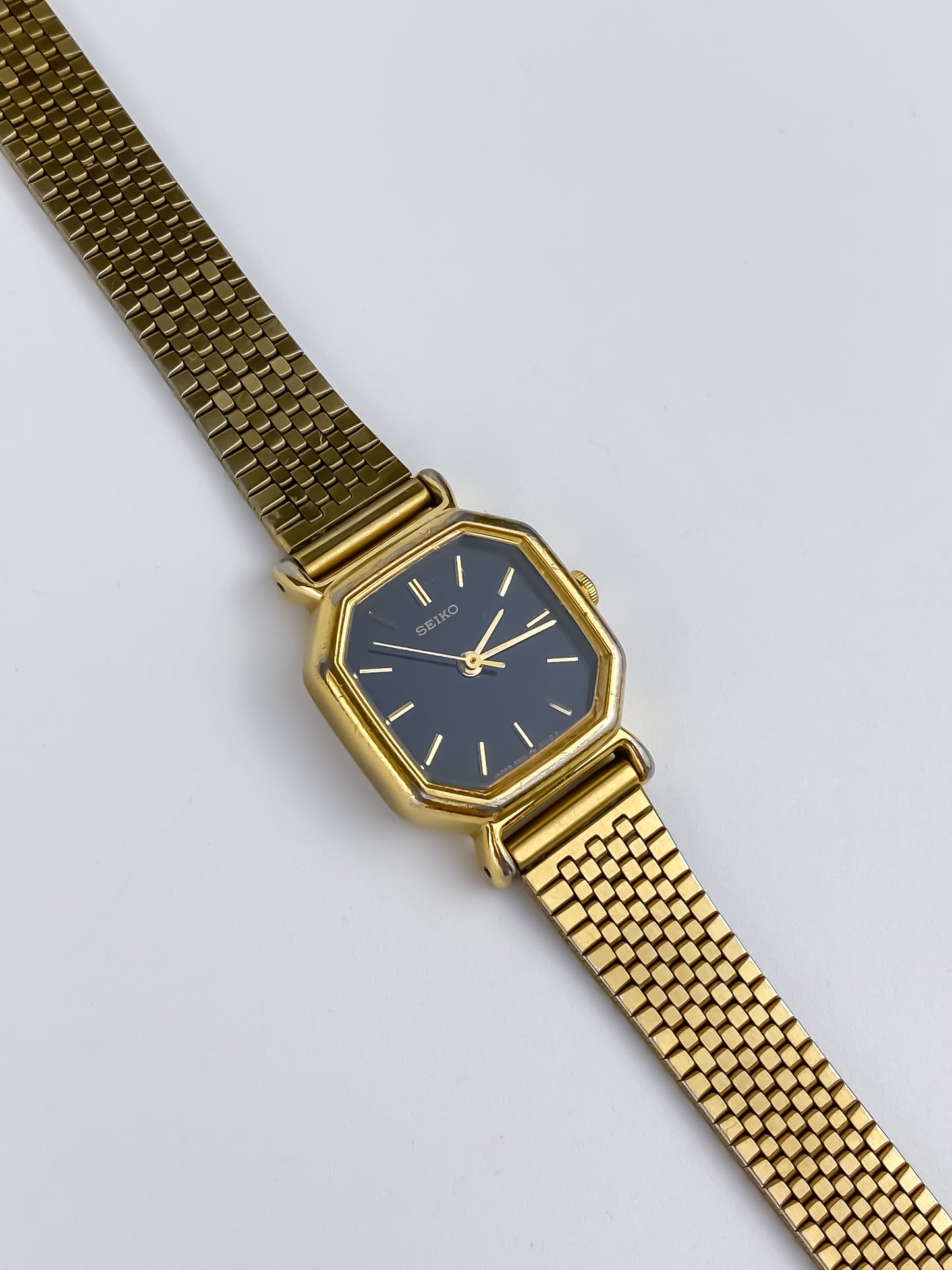 Seiko Vintage Gold Watch Cocktail 80s Square Black Dial